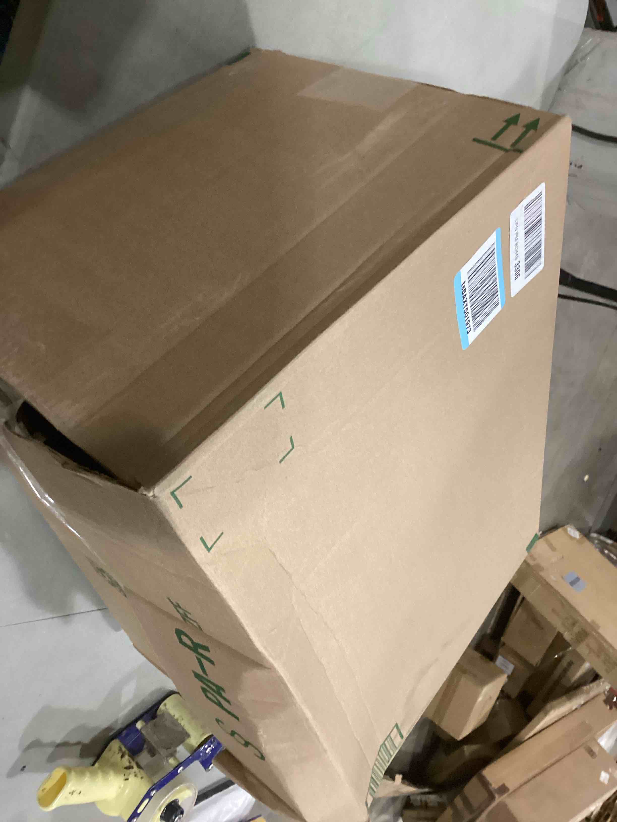 https://s3.amazonaws.com/lotting-images-prod/bidfta/GRN6665922_1736951750368.jpeg