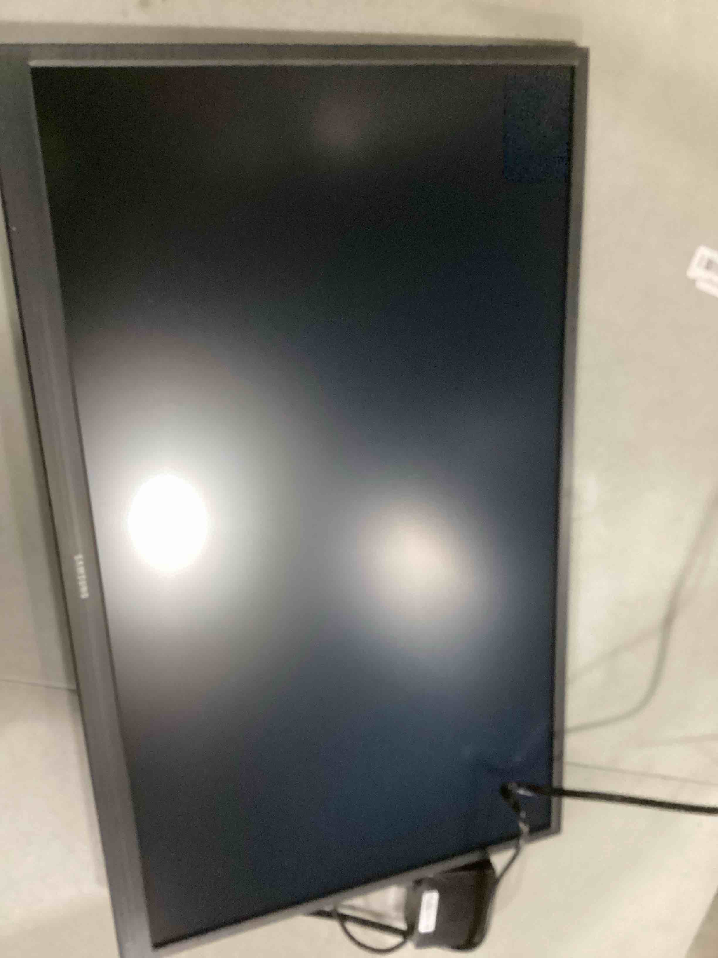 https://s3.amazonaws.com/lotting-images-prod/bidfta/GRN6665927_1736952376235.jpeg