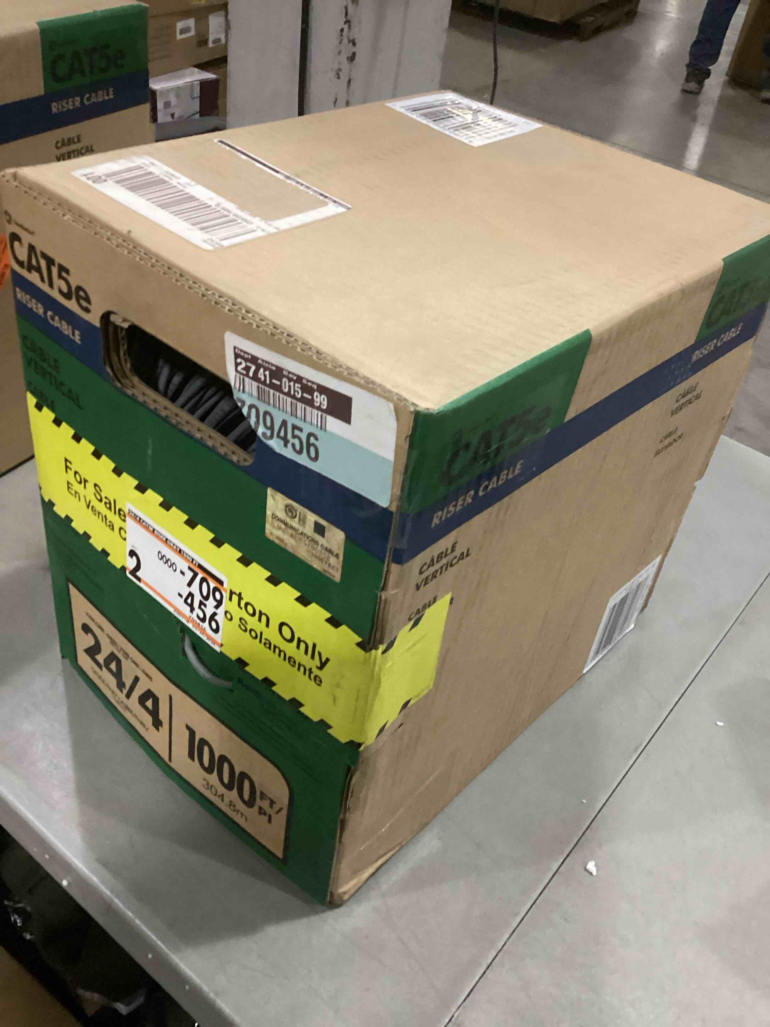 https://s3.amazonaws.com/lotting-images-prod/bidfta/GRN6665969_1736962852345.jpeg