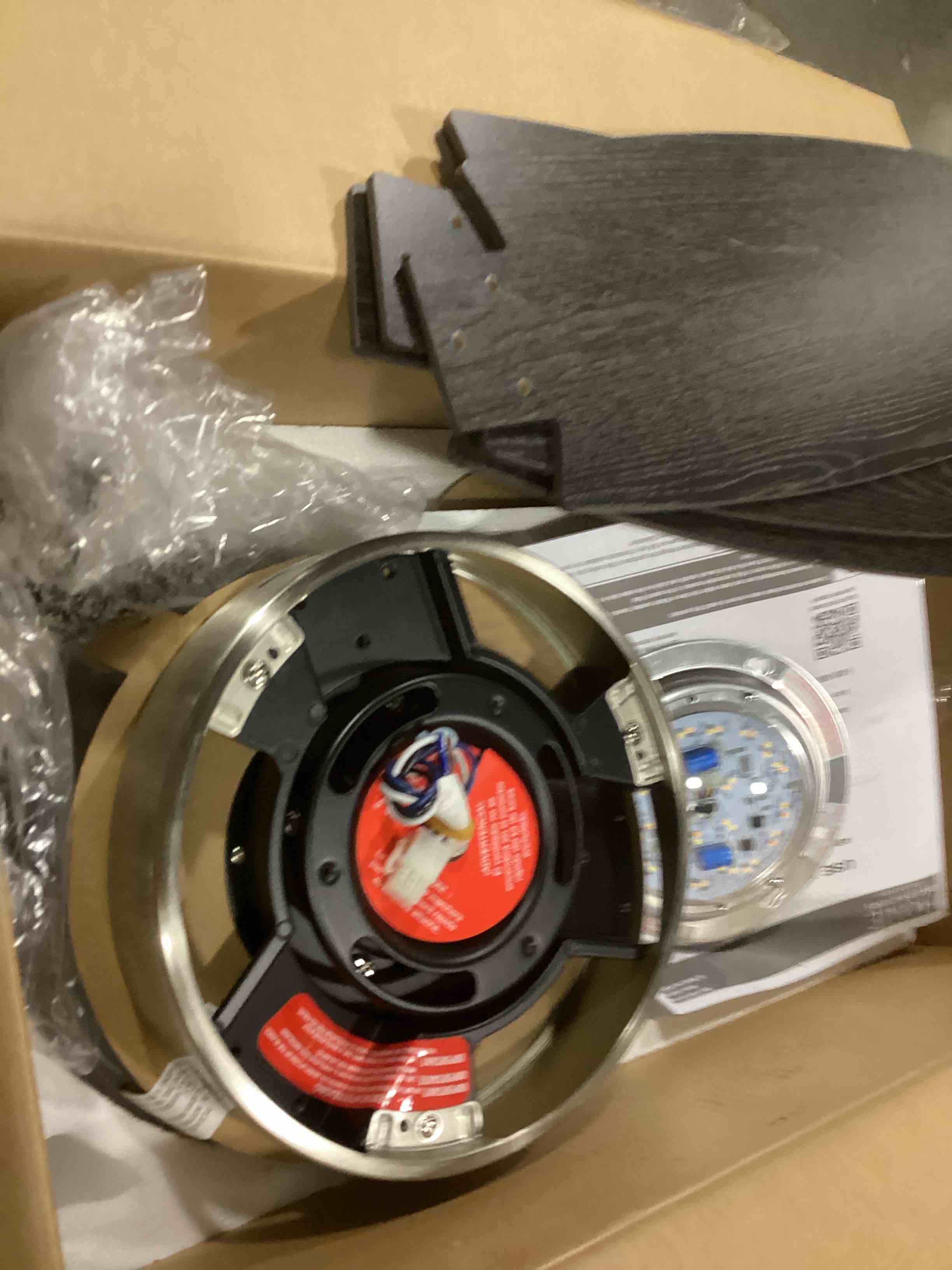 https://s3.amazonaws.com/lotting-images-prod/bidfta/GRN6665974_1736963437174.jpeg