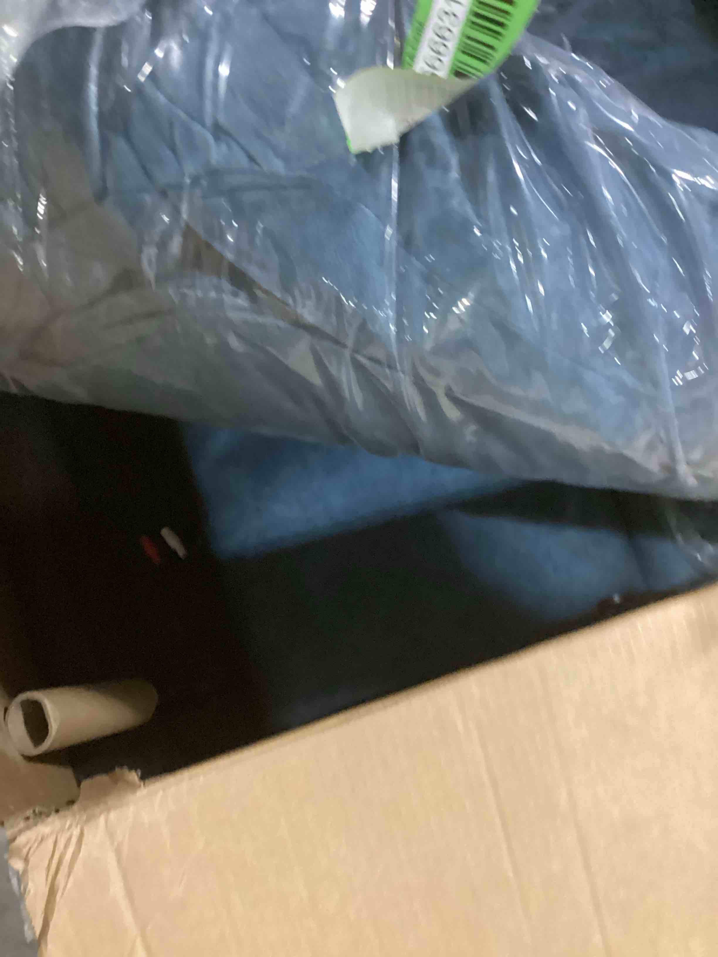 https://s3.amazonaws.com/lotting-images-prod/bidfta/GRN6666312_1737131709386.jpeg