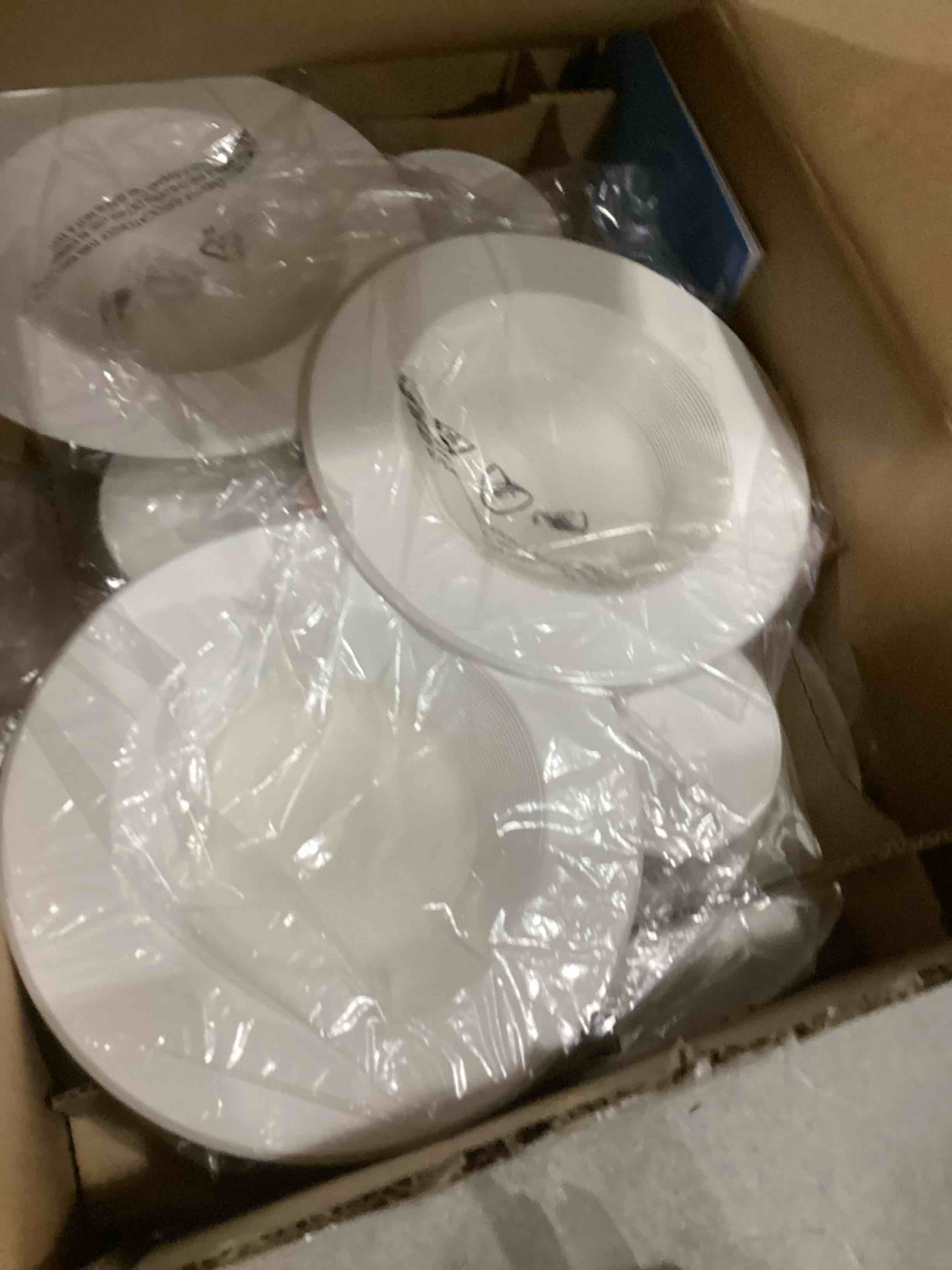 https://s3.amazonaws.com/lotting-images-prod/bidfta/GRN6666438_1737391184164.jpeg