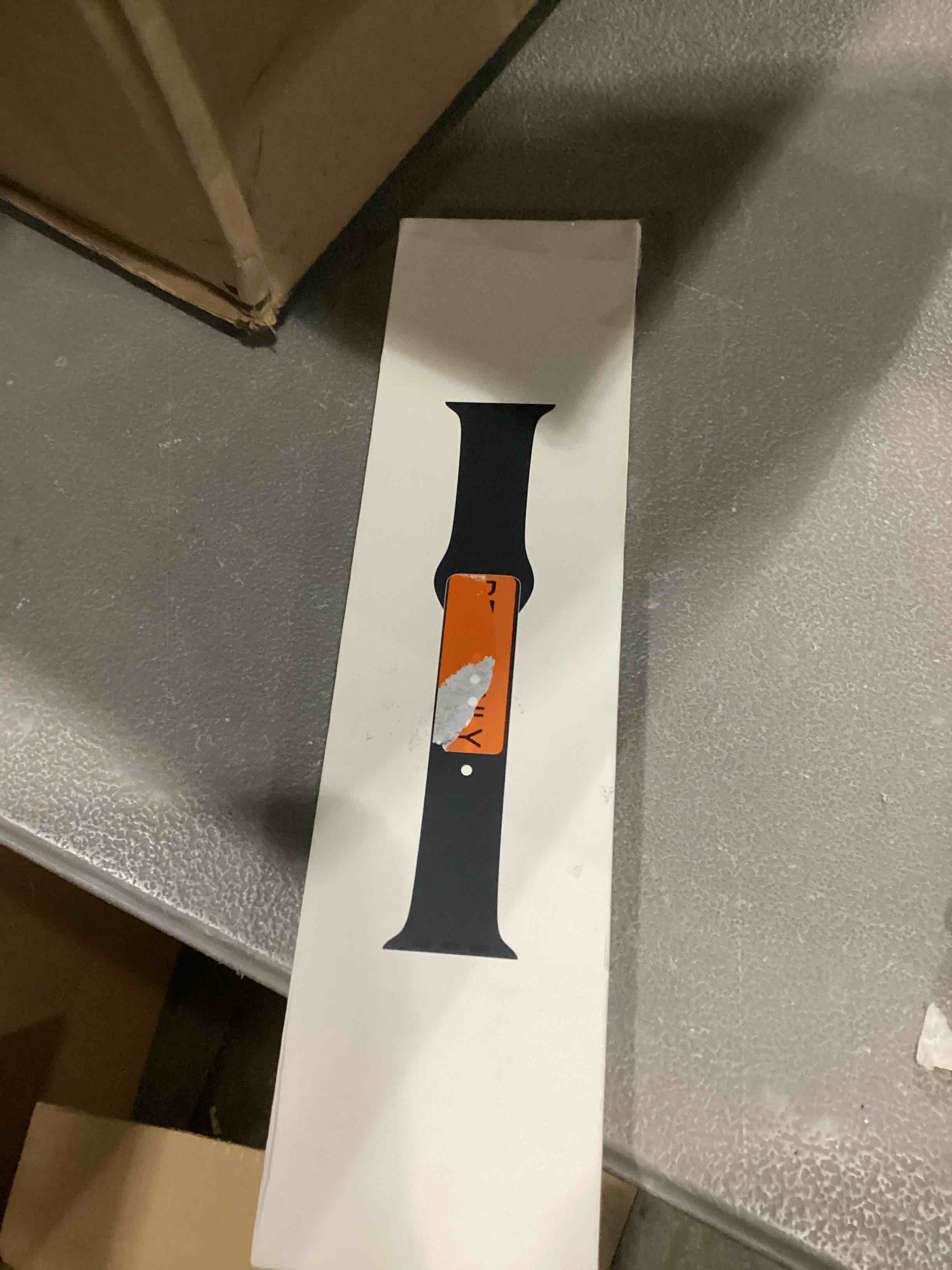 https://s3.amazonaws.com/lotting-images-prod/bidfta/GRN6666913_1736512068054.jpeg