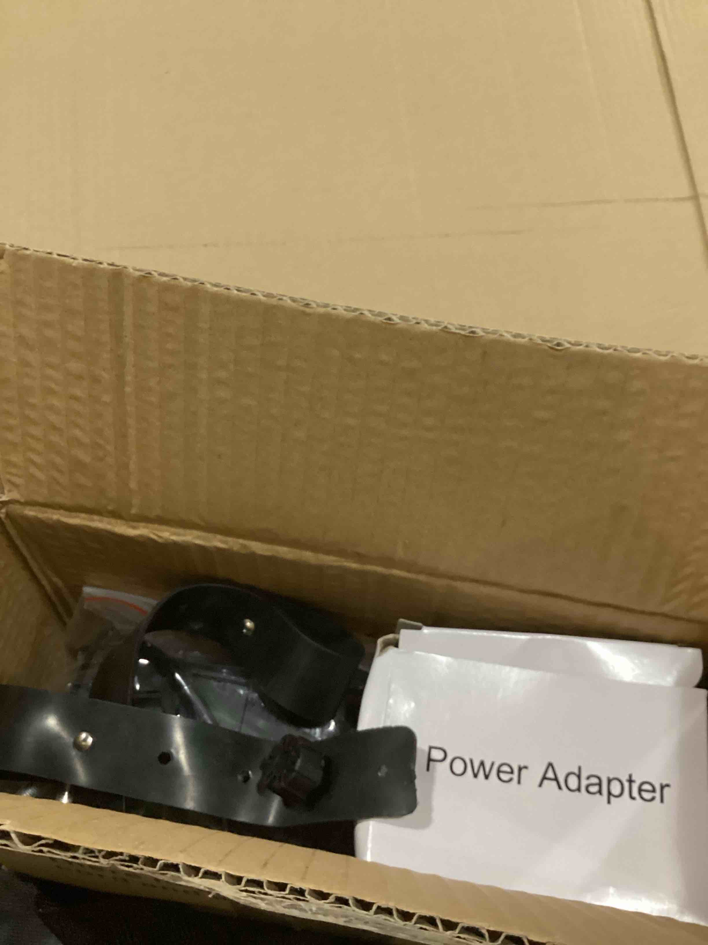 https://s3.amazonaws.com/lotting-images-prod/bidfta/GRN6667439_1736952728136.jpeg