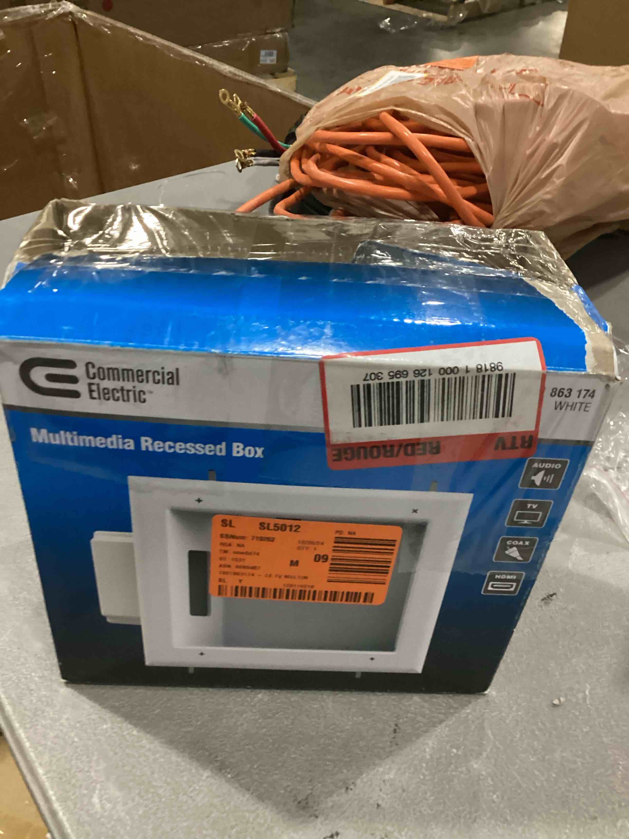 https://s3.amazonaws.com/lotting-images-prod/bidfta/GRN6667626_1737035972562.jpeg
