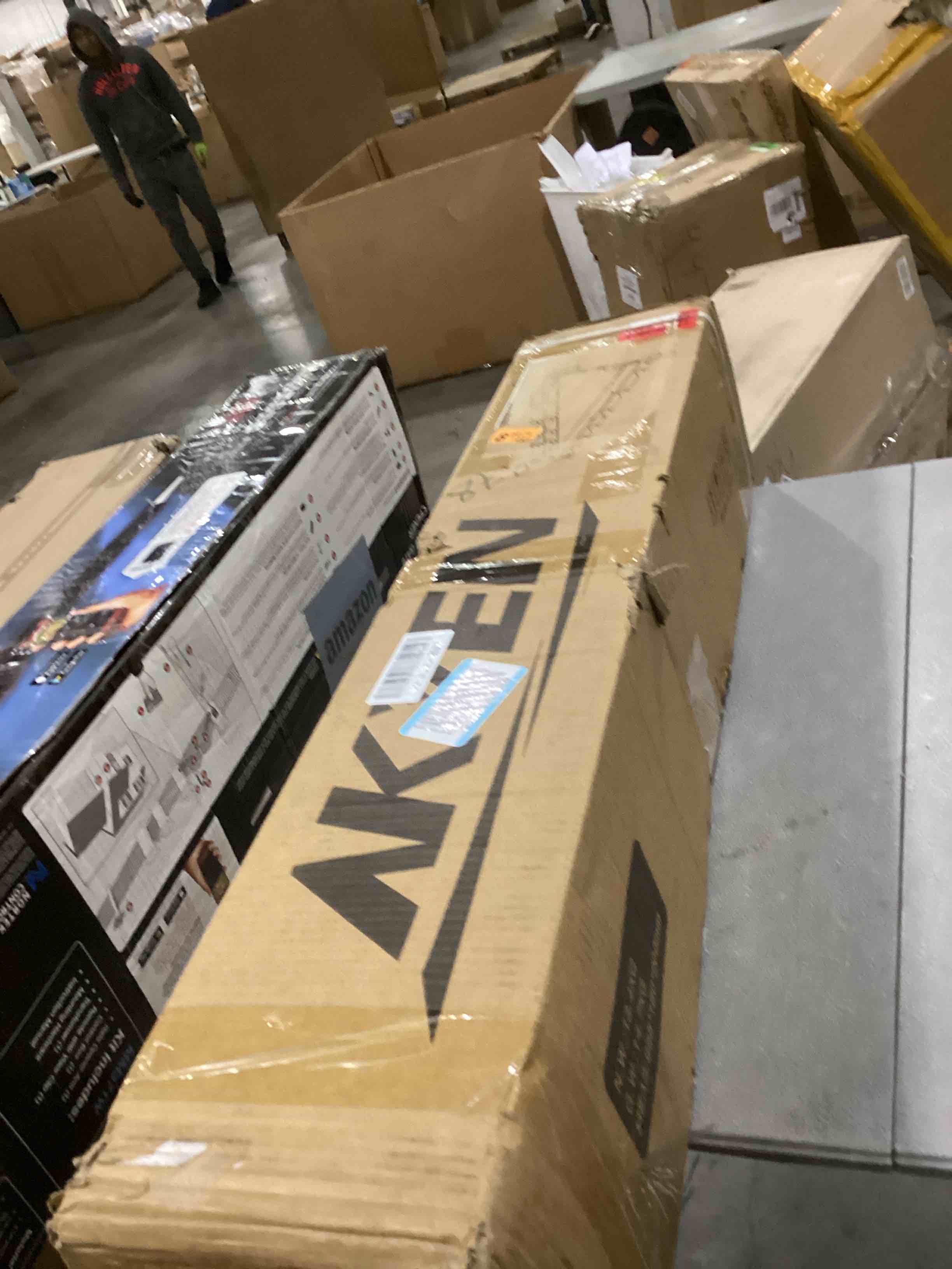 https://s3.amazonaws.com/lotting-images-prod/bidfta/GRN6667924_1737375782629.jpeg