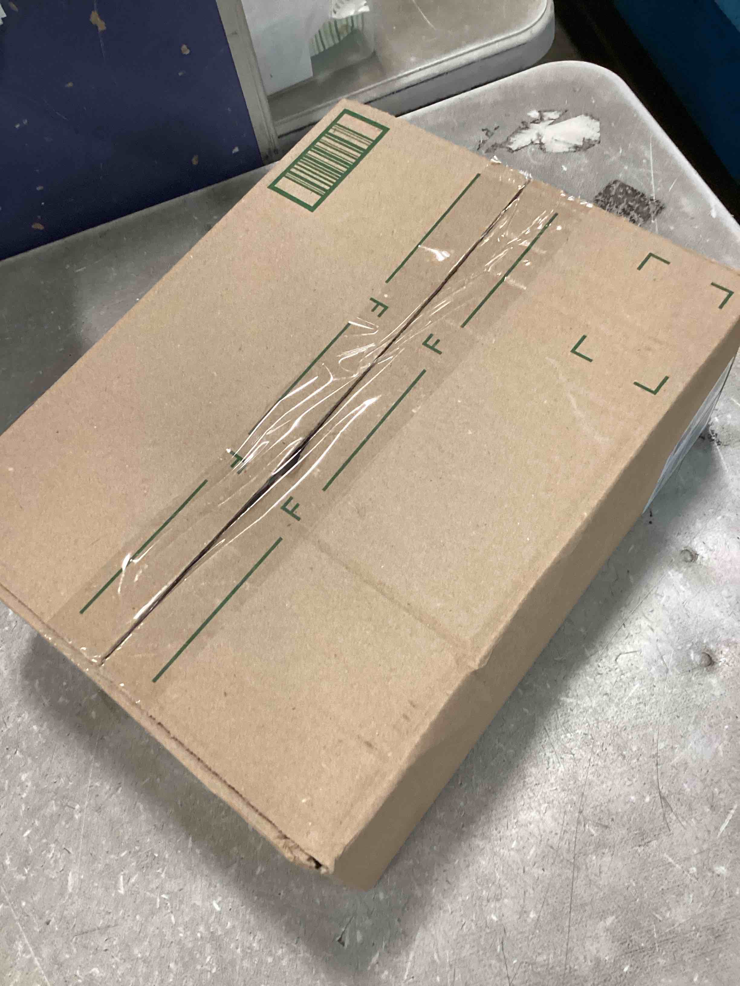 https://s3.amazonaws.com/lotting-images-prod/bidfta/GRN6668025_1722645853072.jpeg