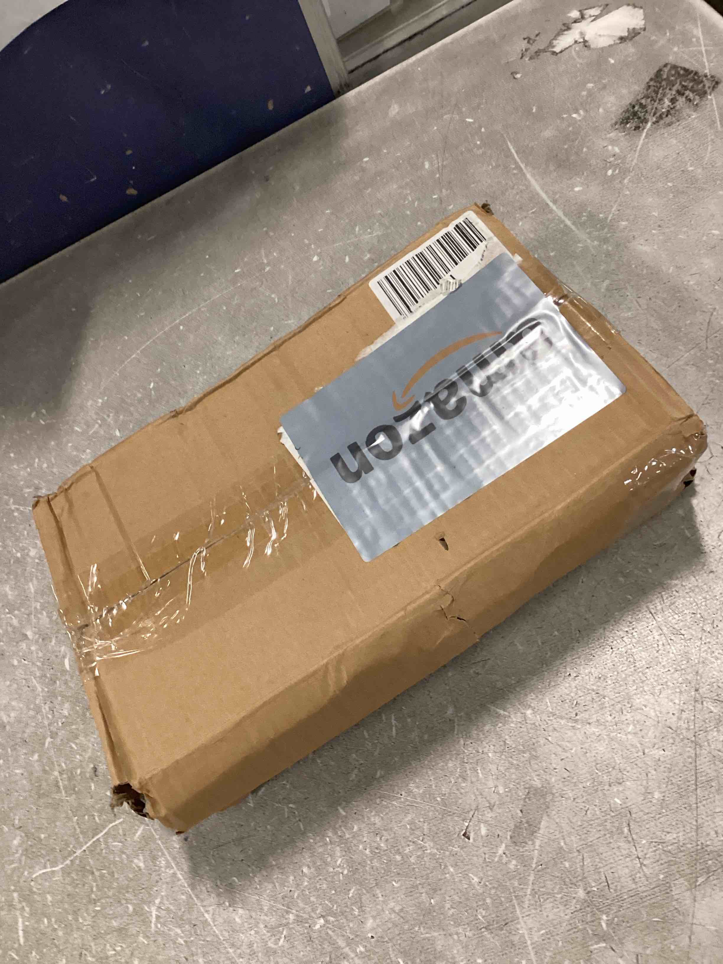 https://s3.amazonaws.com/lotting-images-prod/bidfta/GRN6668040_1722644520878.jpeg