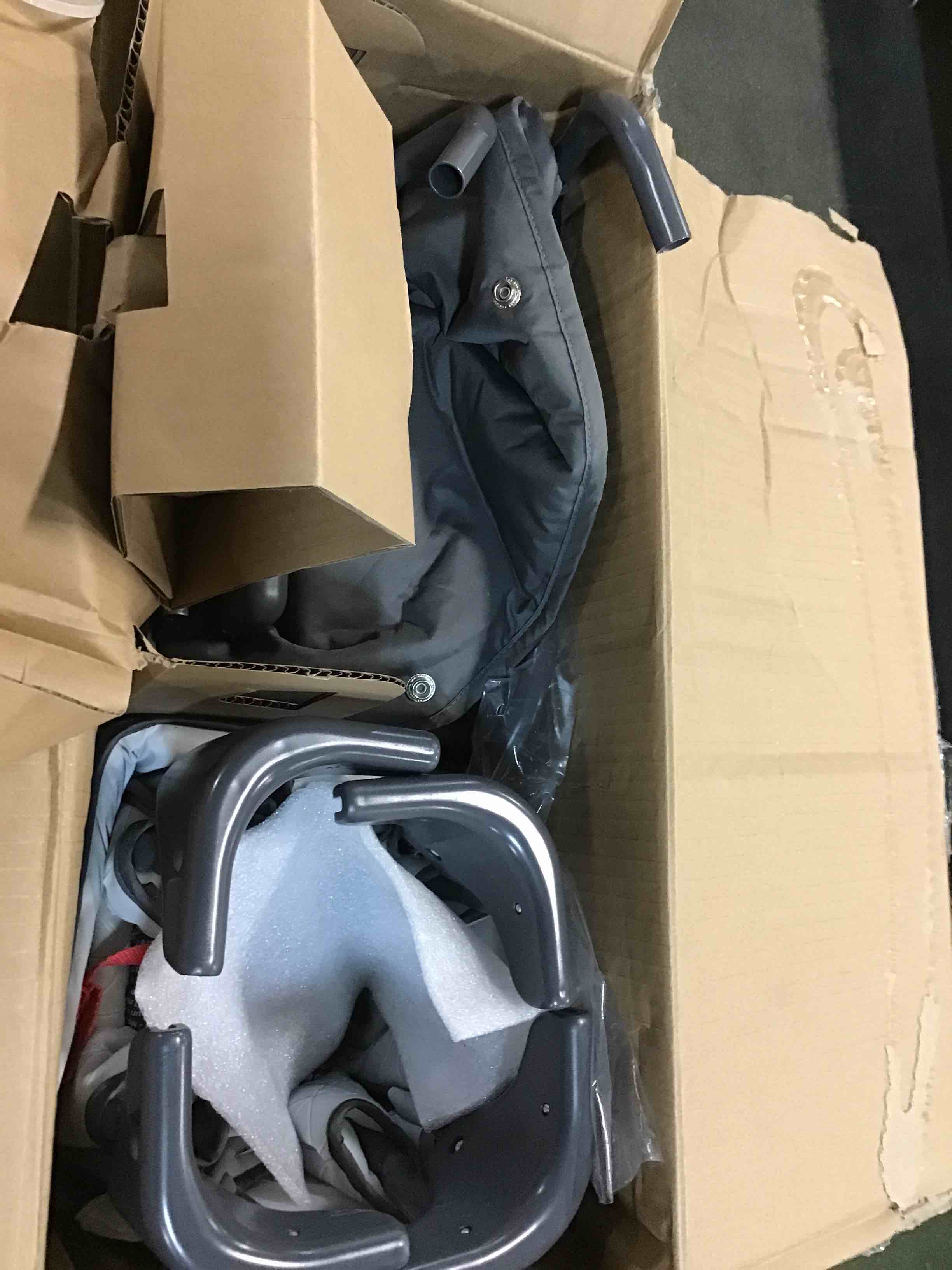 https://s3.amazonaws.com/lotting-images-prod/bidfta/GRN6668689_1722651390759.jpeg