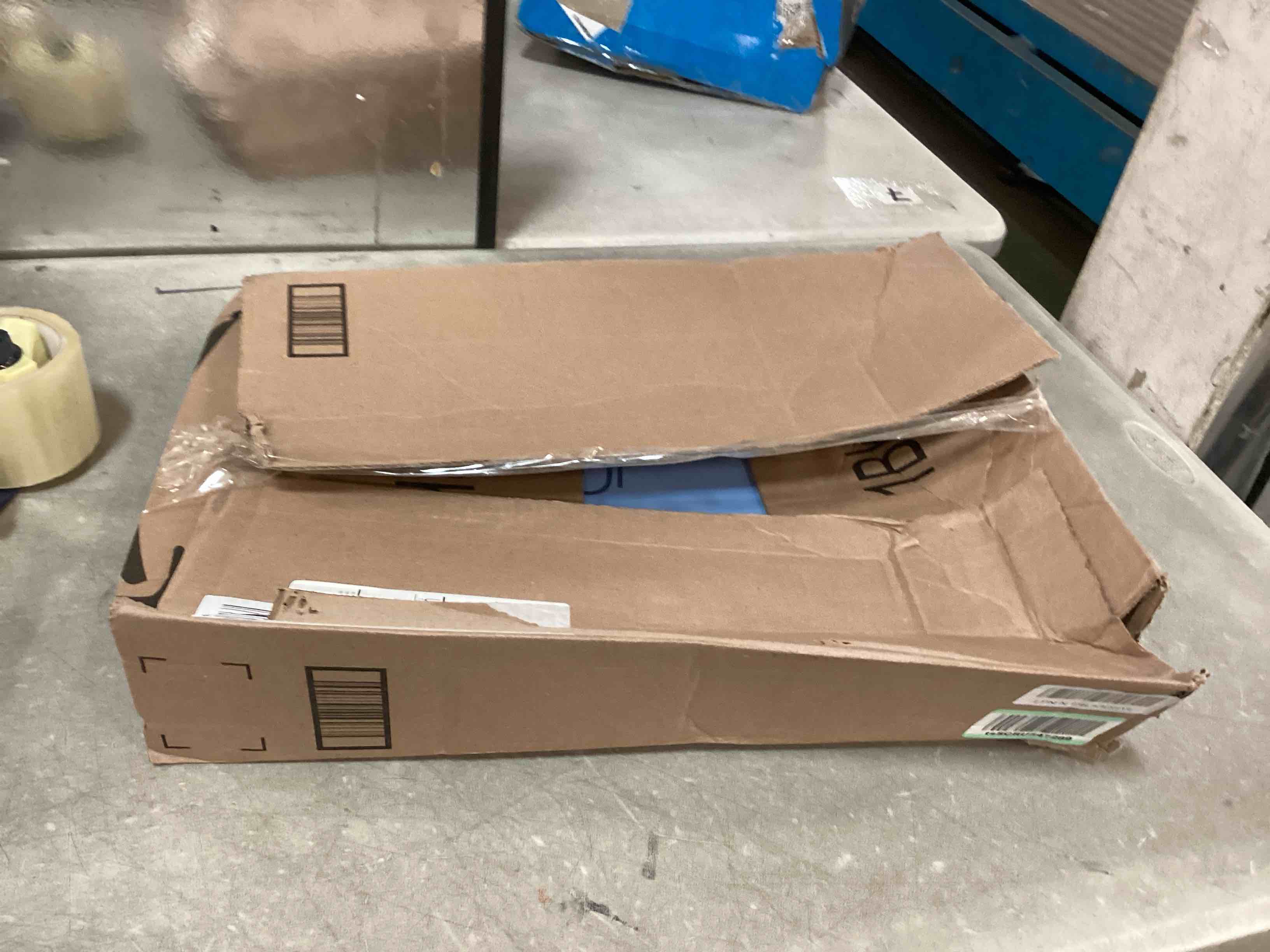 https://s3.amazonaws.com/lotting-images-prod/bidfta/GRN6668984_1722547961105.jpeg