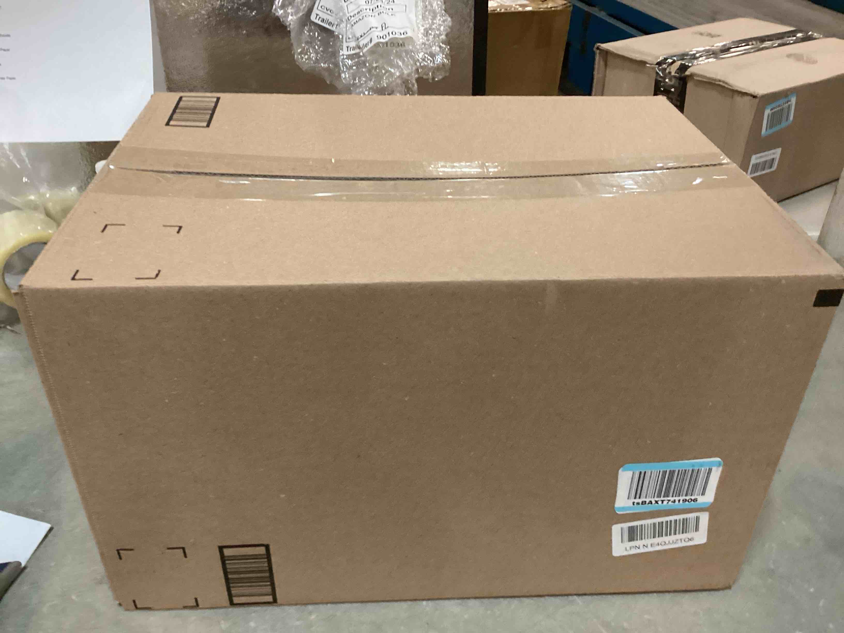 https://s3.amazonaws.com/lotting-images-prod/bidfta/GRN6669023_1722486420136.jpeg