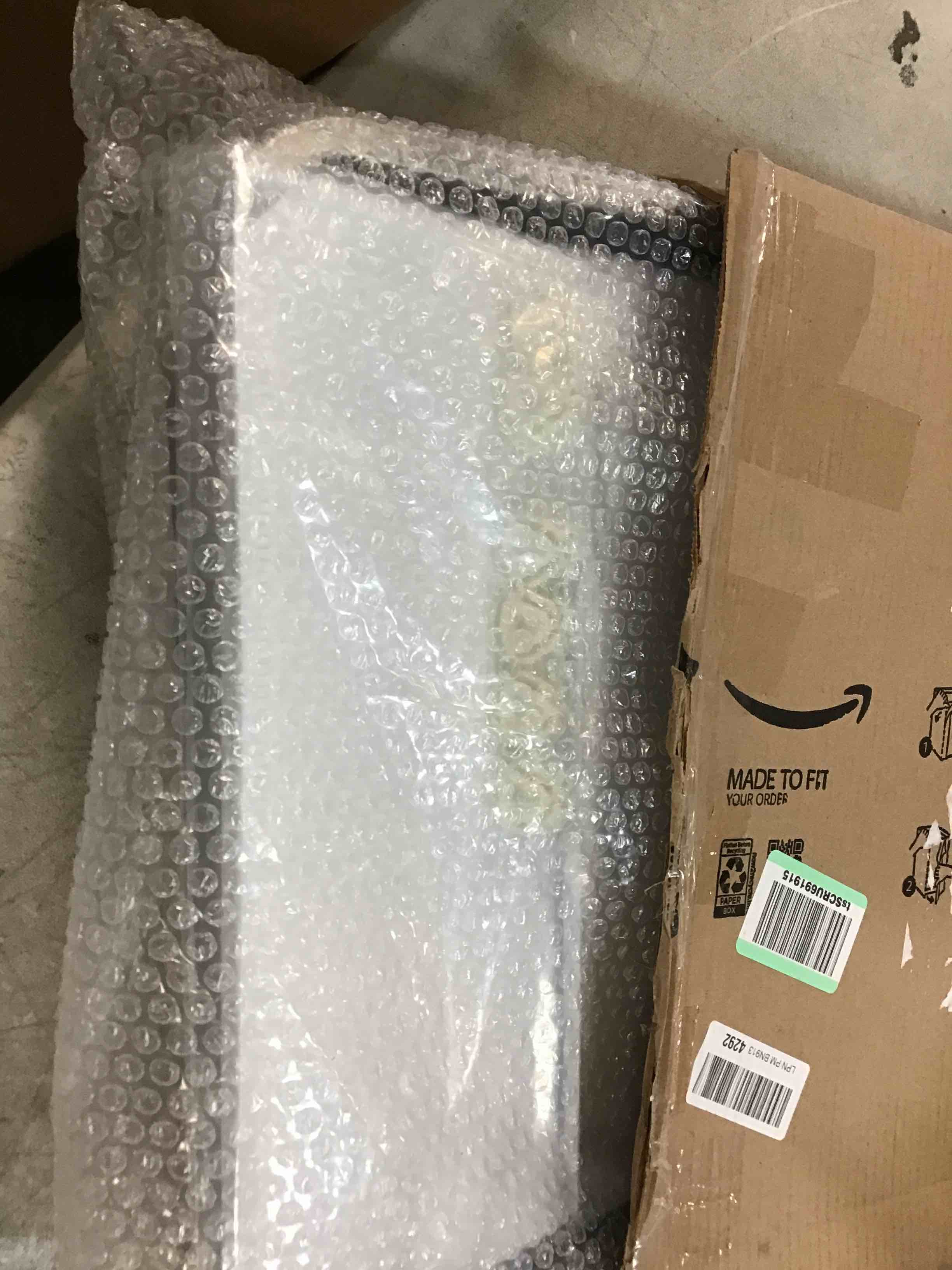https://s3.amazonaws.com/lotting-images-prod/bidfta/GRN6669337_1723240540957.jpeg