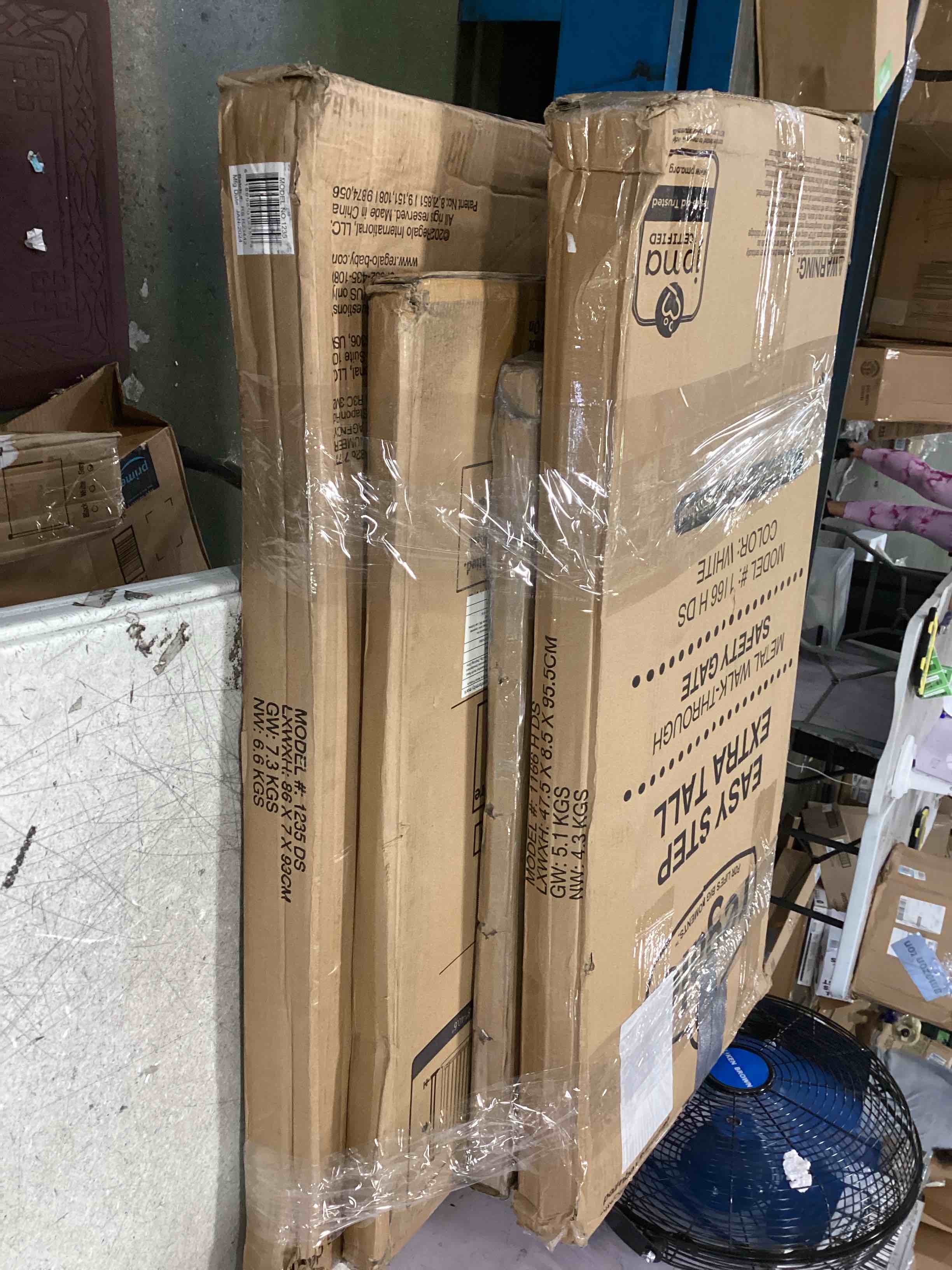 https://s3.amazonaws.com/lotting-images-prod/bidfta/GRN6670513_1722550751019.jpeg