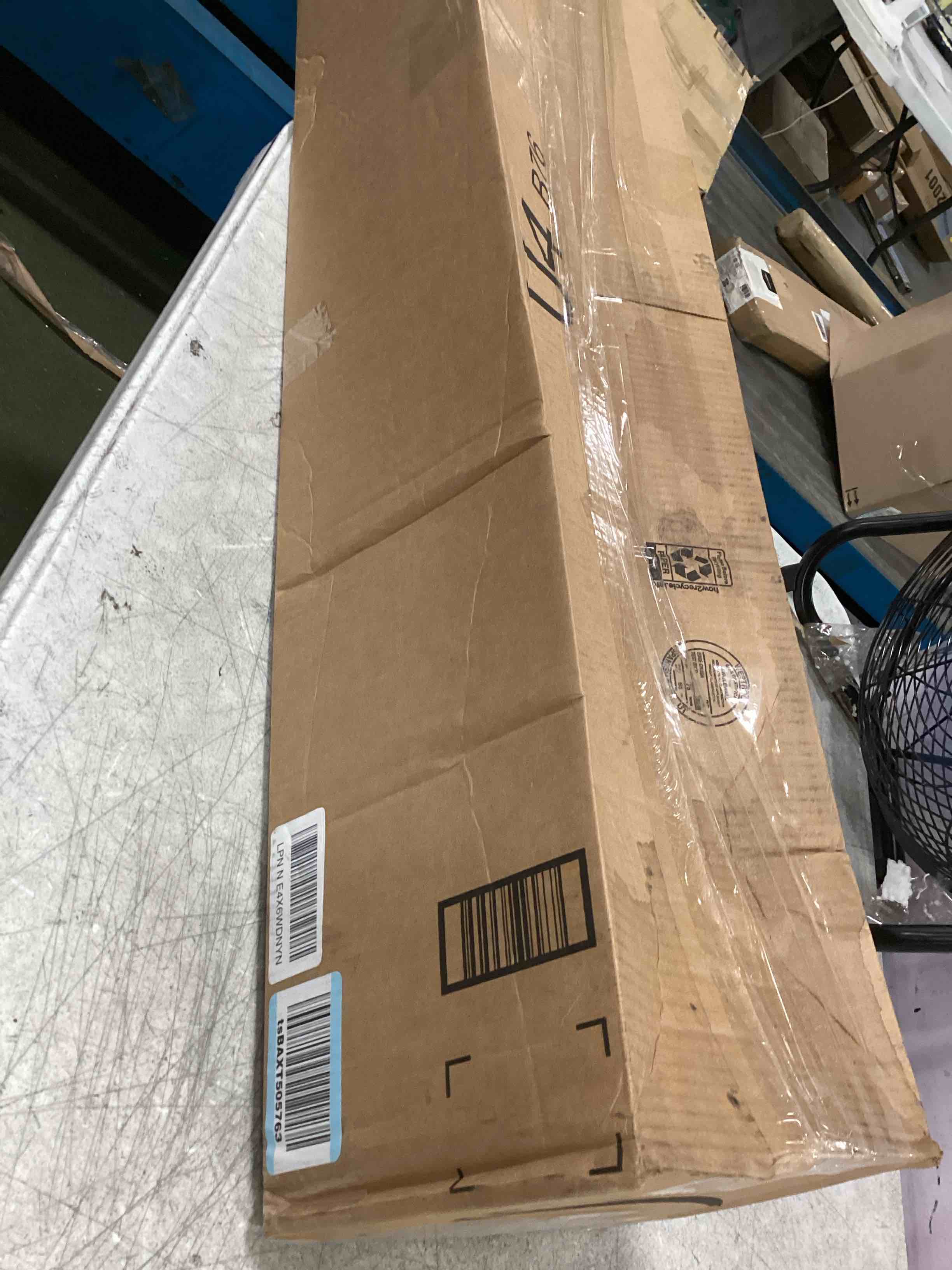 https://s3.amazonaws.com/lotting-images-prod/bidfta/GRN6670591_1722565444399.jpeg