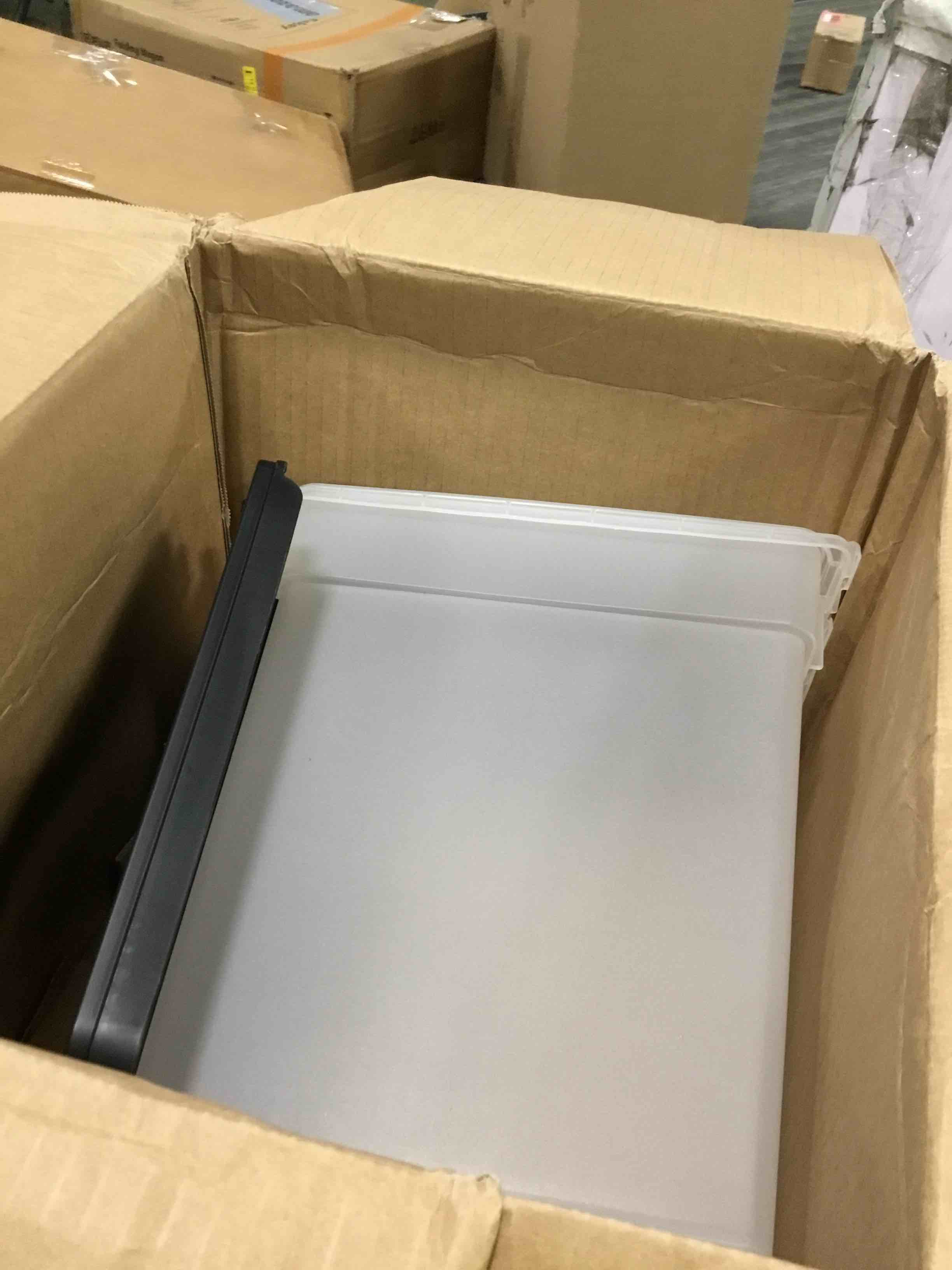 https://s3.amazonaws.com/lotting-images-prod/bidfta/GRN6670683_1722661264265.jpeg