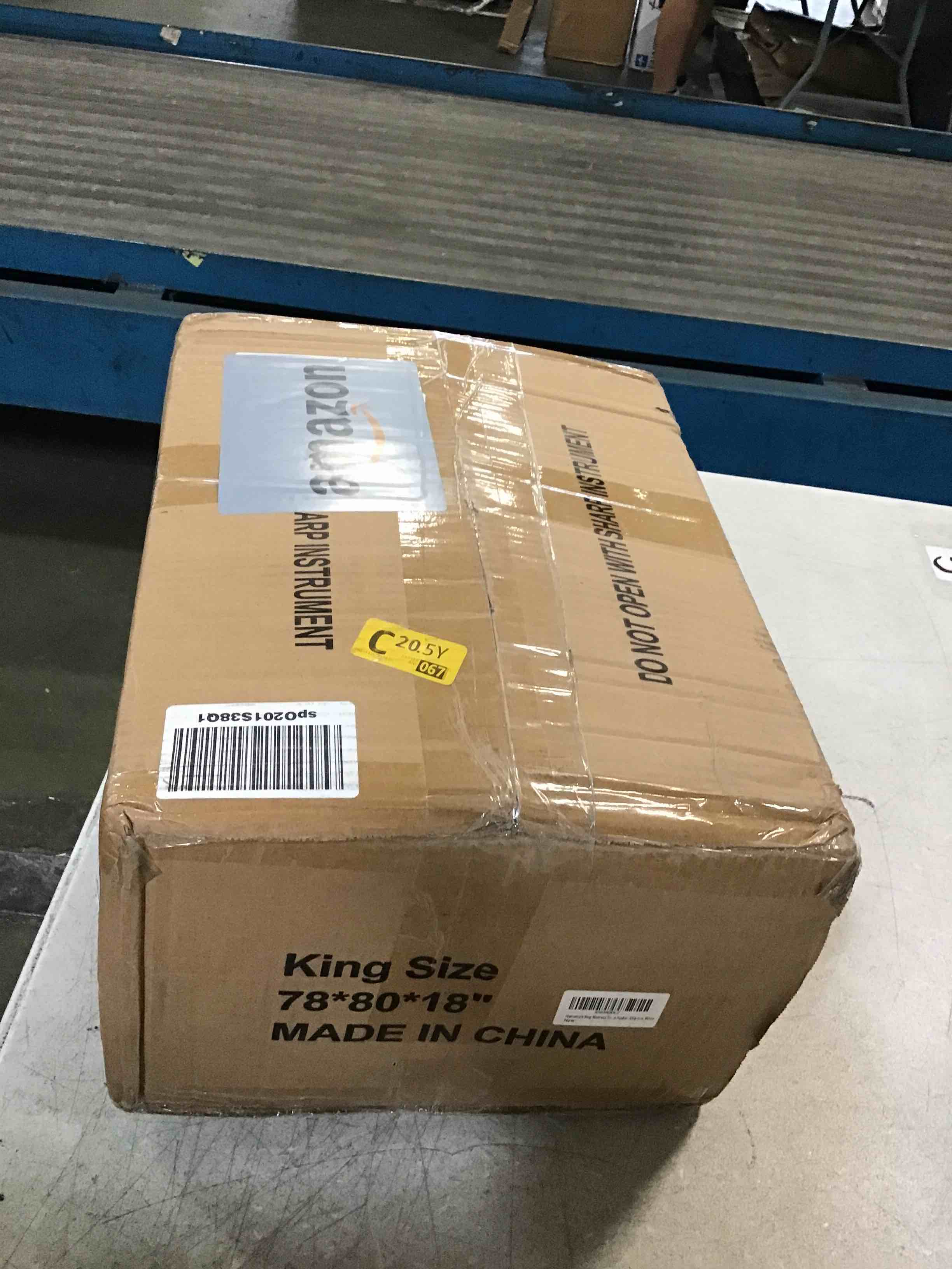 https://s3.amazonaws.com/lotting-images-prod/bidfta/GRN6670760_1722699967445.jpeg