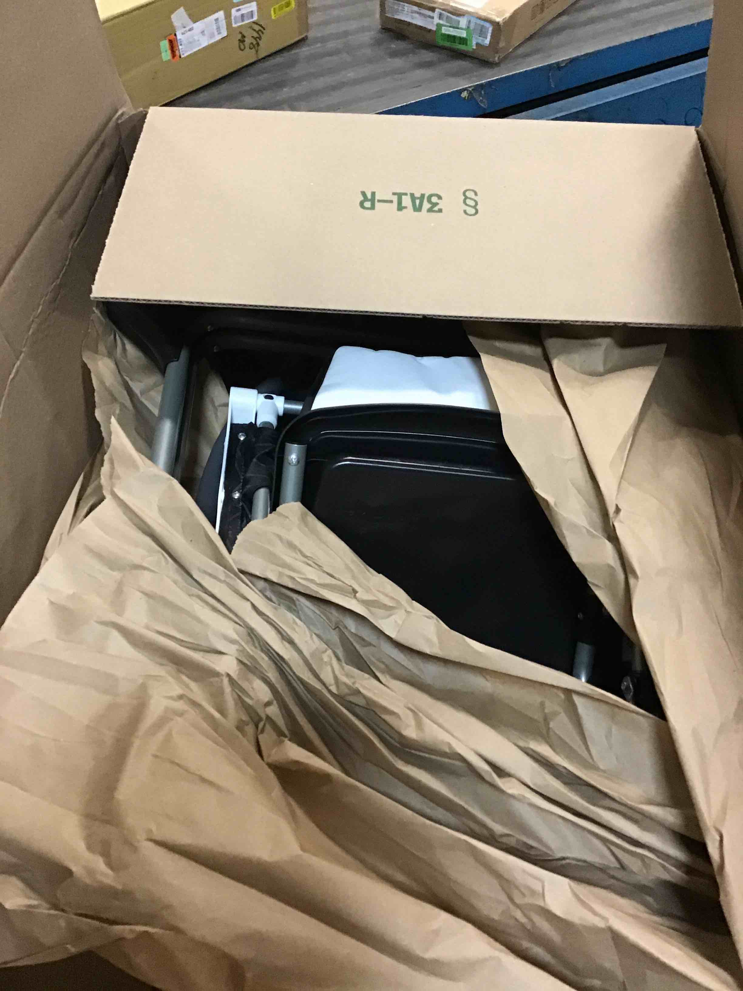https://s3.amazonaws.com/lotting-images-prod/bidfta/GRN6671317_1722572953977.jpeg