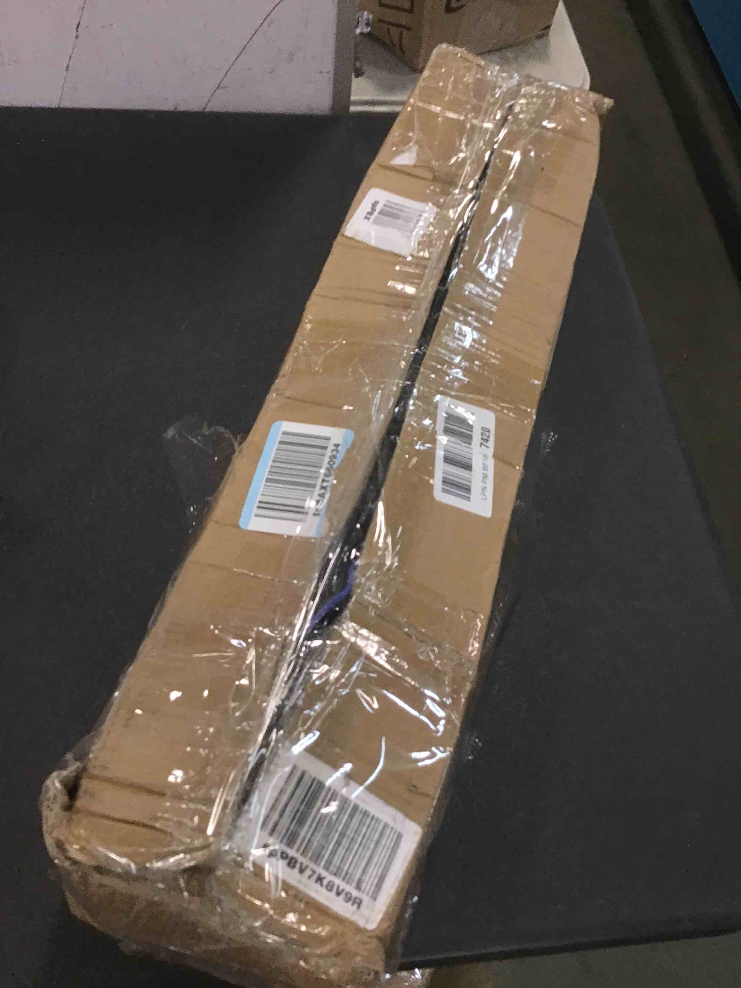 https://s3.amazonaws.com/lotting-images-prod/bidfta/GRN6671911_1723556082619.jpeg