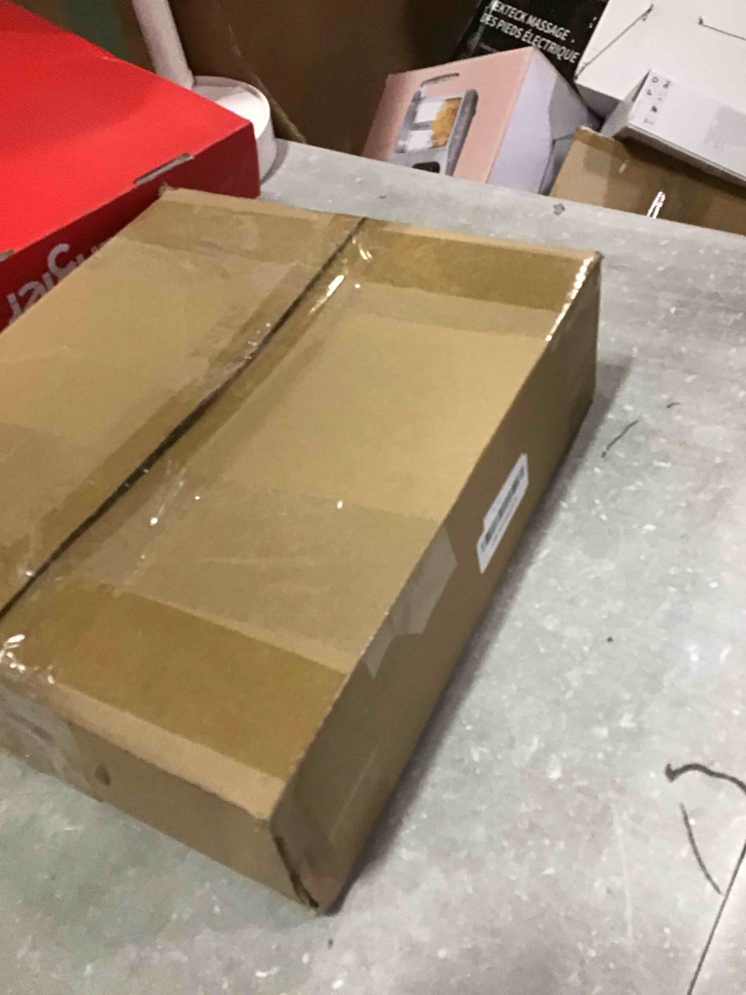 https://s3.amazonaws.com/lotting-images-prod/bidfta/GRN6673614_1722614067161.jpeg