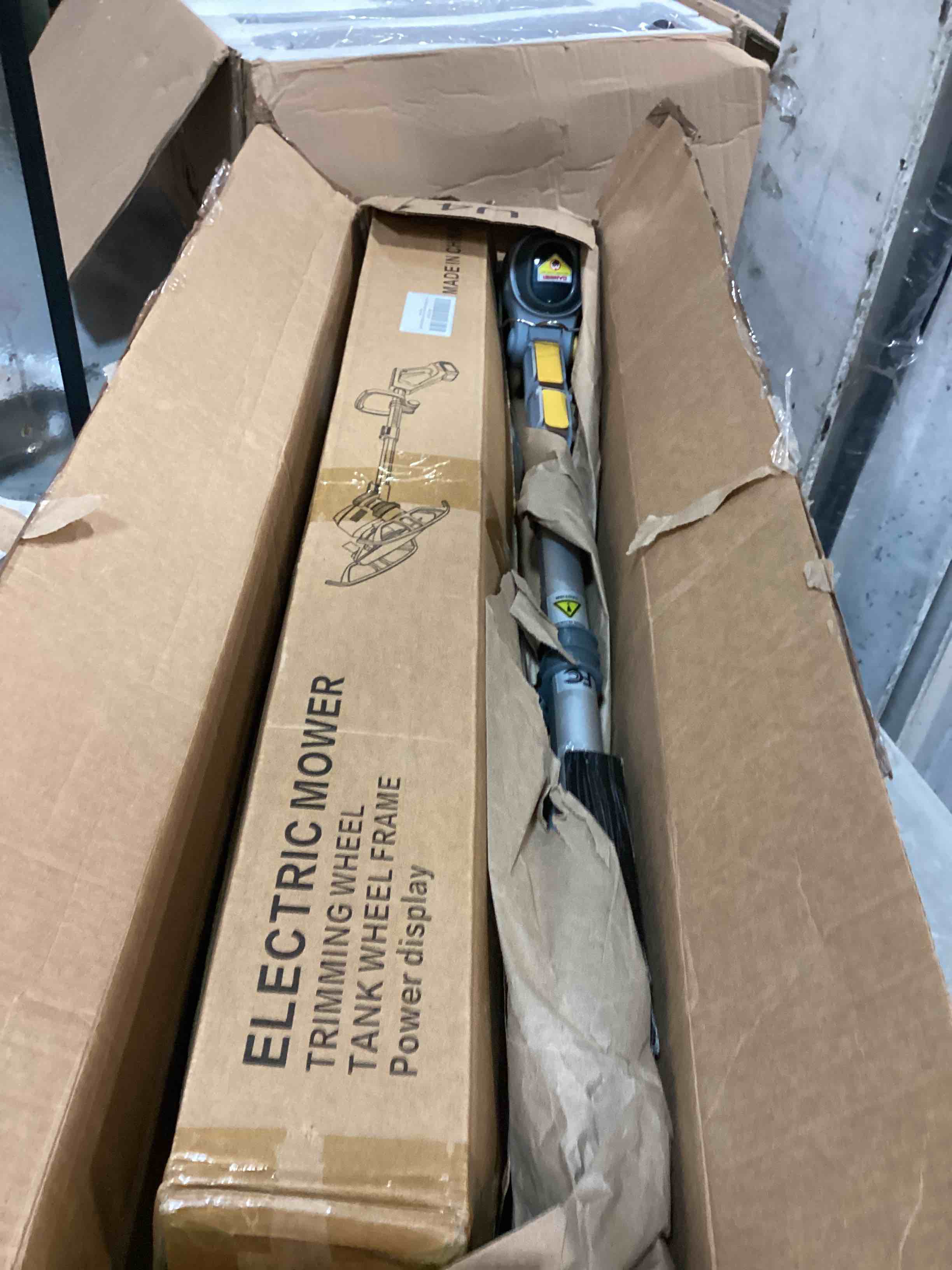 https://s3.amazonaws.com/lotting-images-prod/bidfta/GRN6673860_1722692719820.jpeg