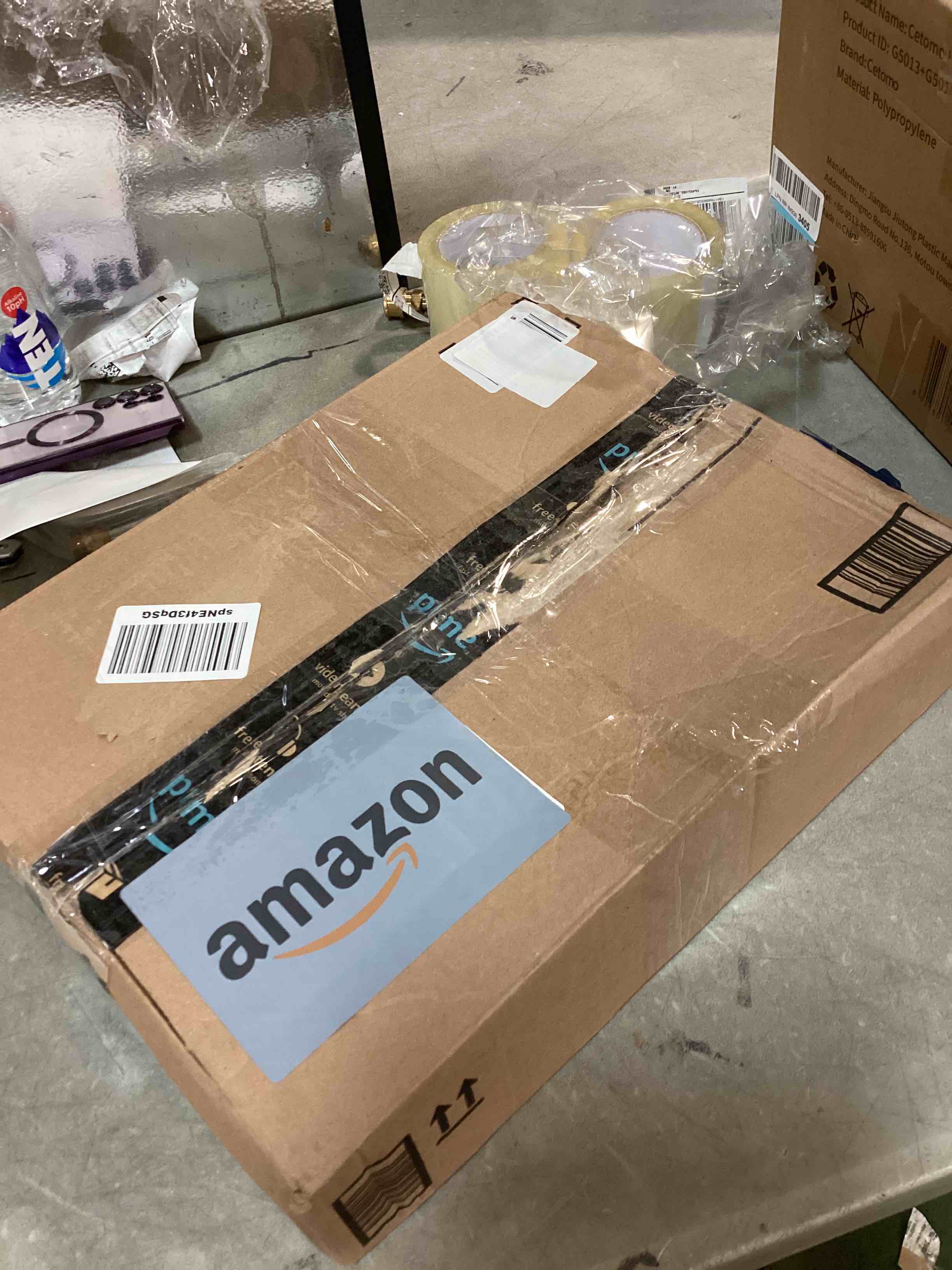 https://s3.amazonaws.com/lotting-images-prod/bidfta/GRN6673899_1722701557397.jpeg