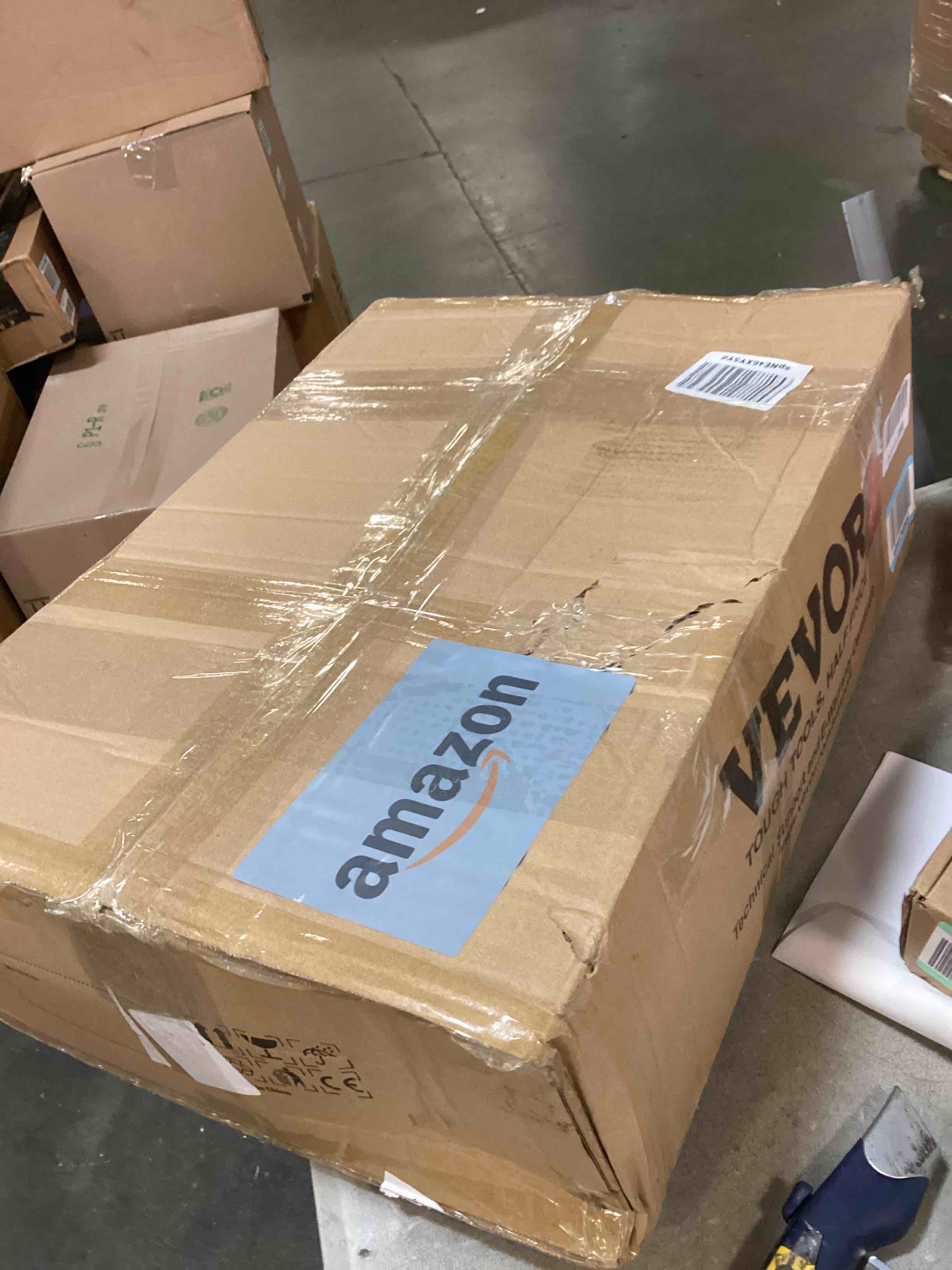 https://s3.amazonaws.com/lotting-images-prod/bidfta/GRN6673904_1722701953366.jpeg