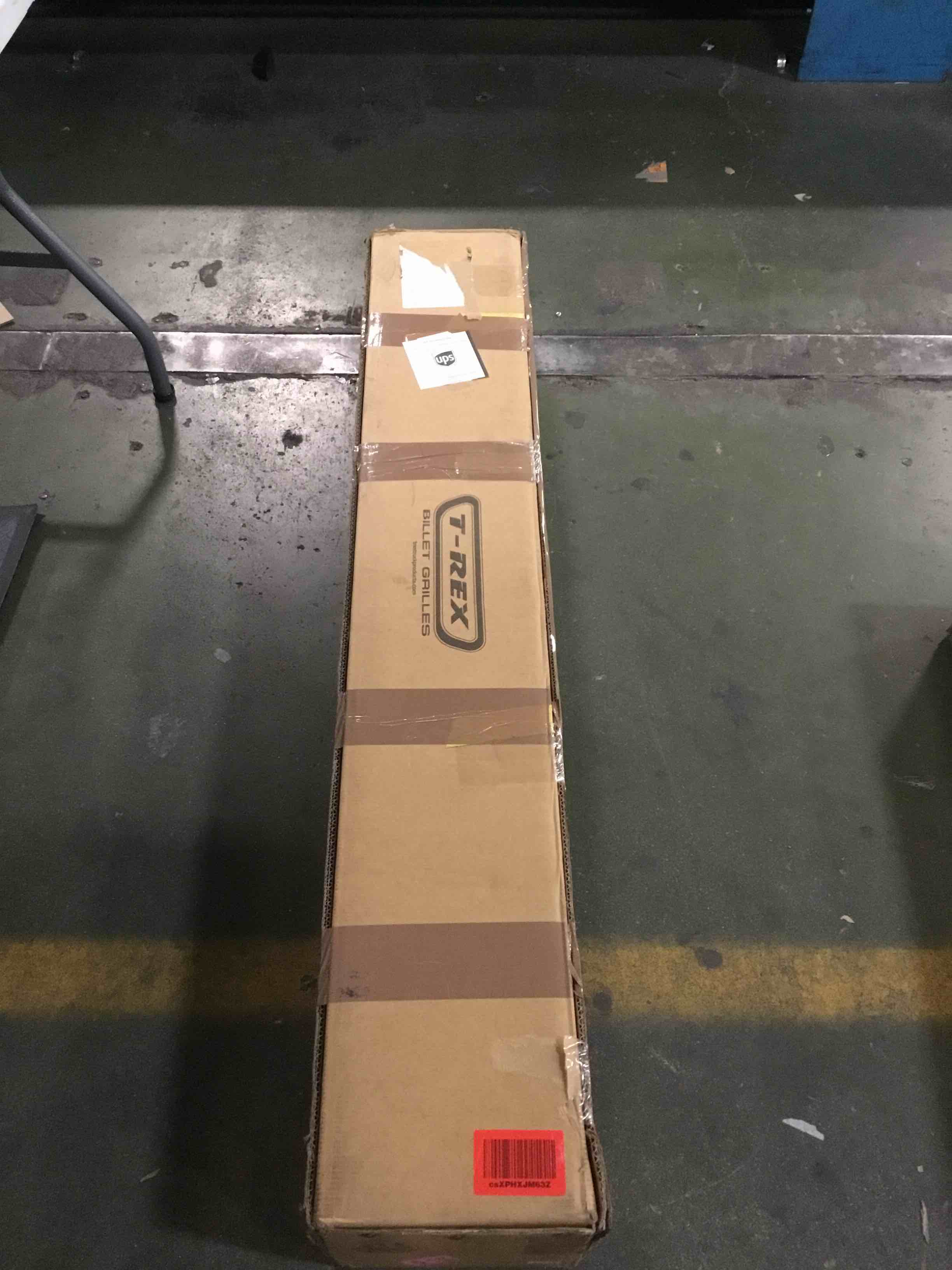 https://s3.amazonaws.com/lotting-images-prod/bidfta/GRN6674214_1722570005843.jpeg
