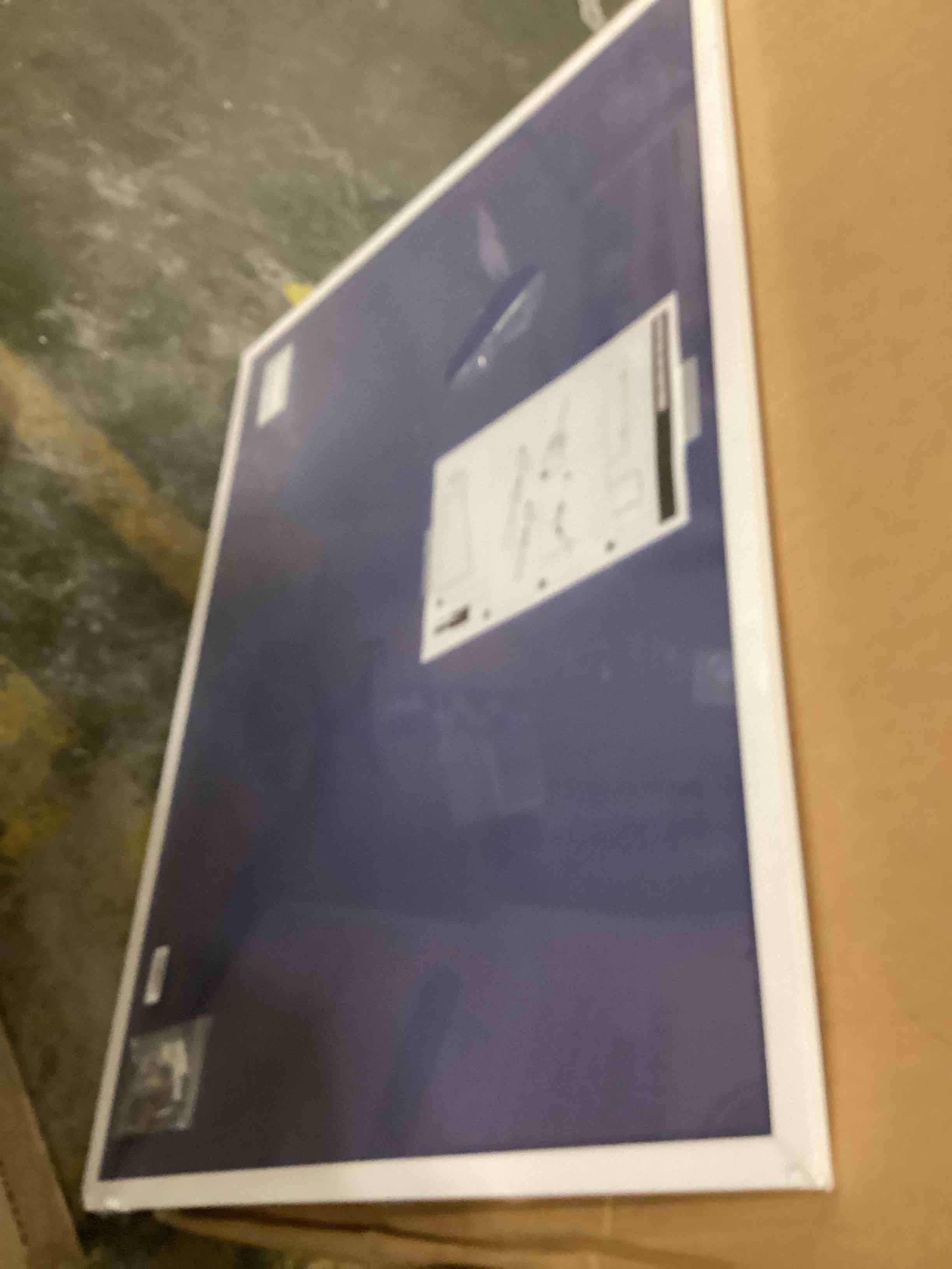 https://s3.amazonaws.com/lotting-images-prod/bidfta/GRN6674531_1722567083324.jpeg