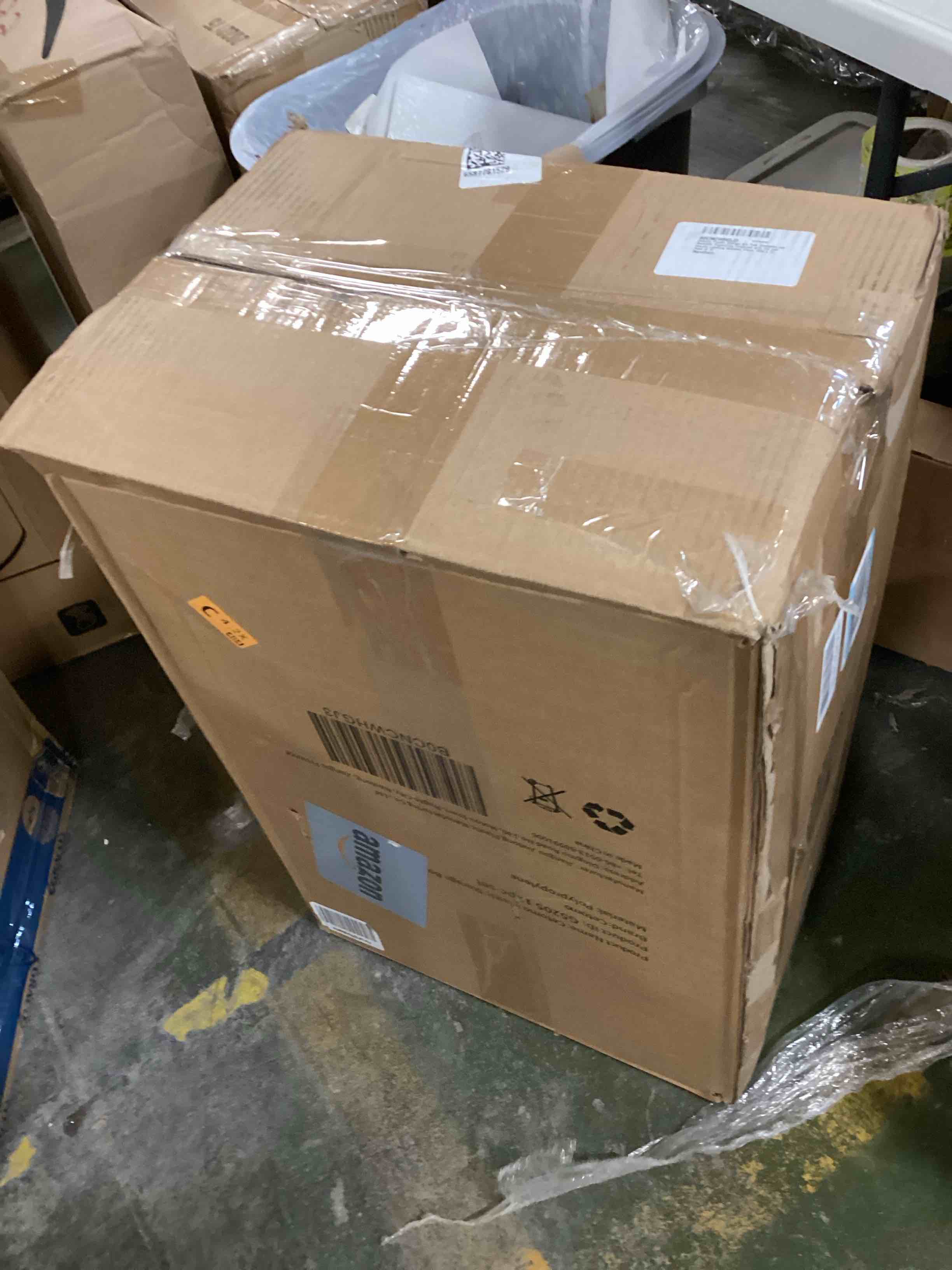 https://s3.amazonaws.com/lotting-images-prod/bidfta/GRN6674547_1722564991301.jpeg