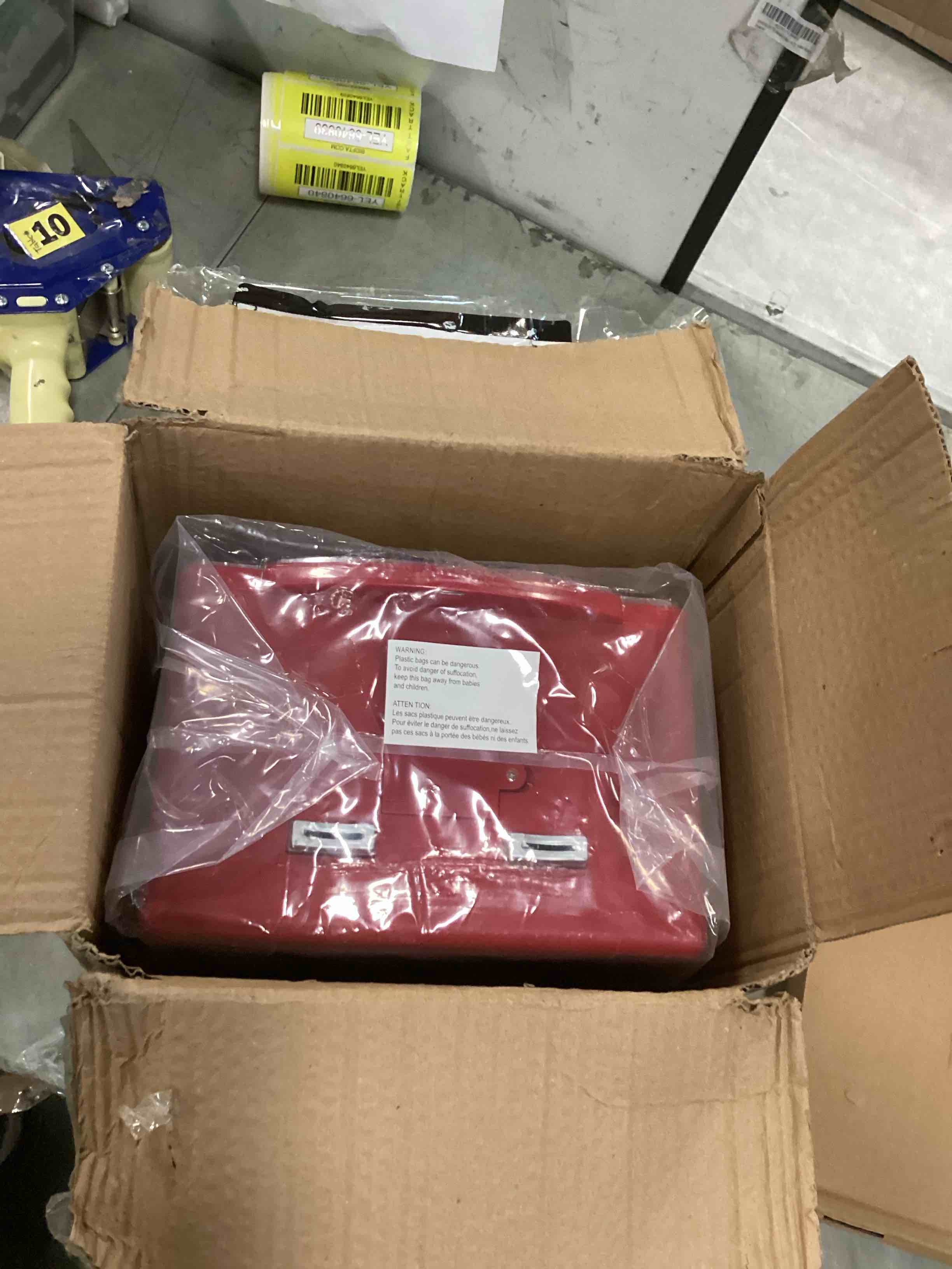 https://s3.amazonaws.com/lotting-images-prod/bidfta/GRN6675057_1722569230136.jpeg