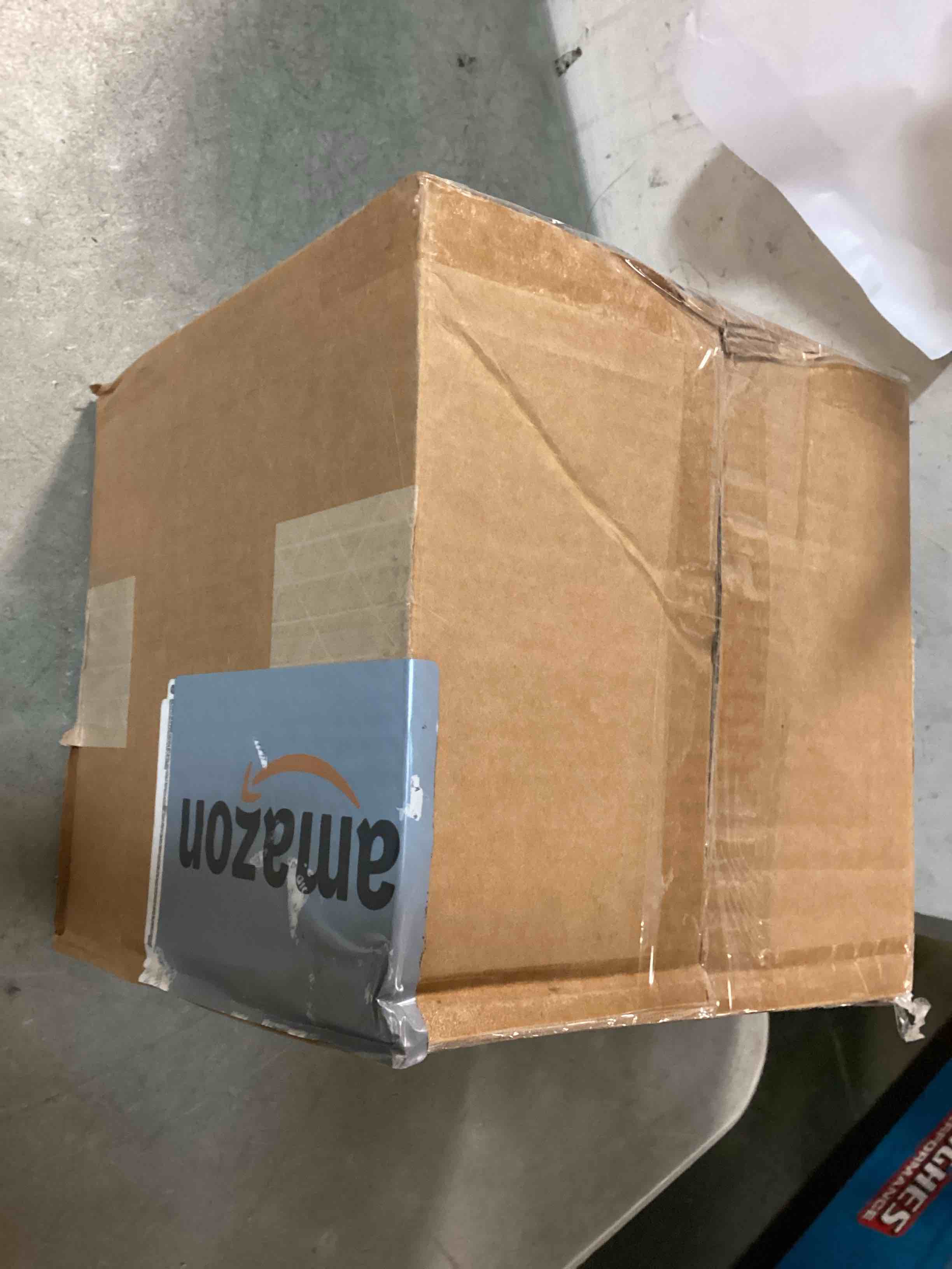 https://s3.amazonaws.com/lotting-images-prod/bidfta/GRN6675274_1722559012718.jpeg