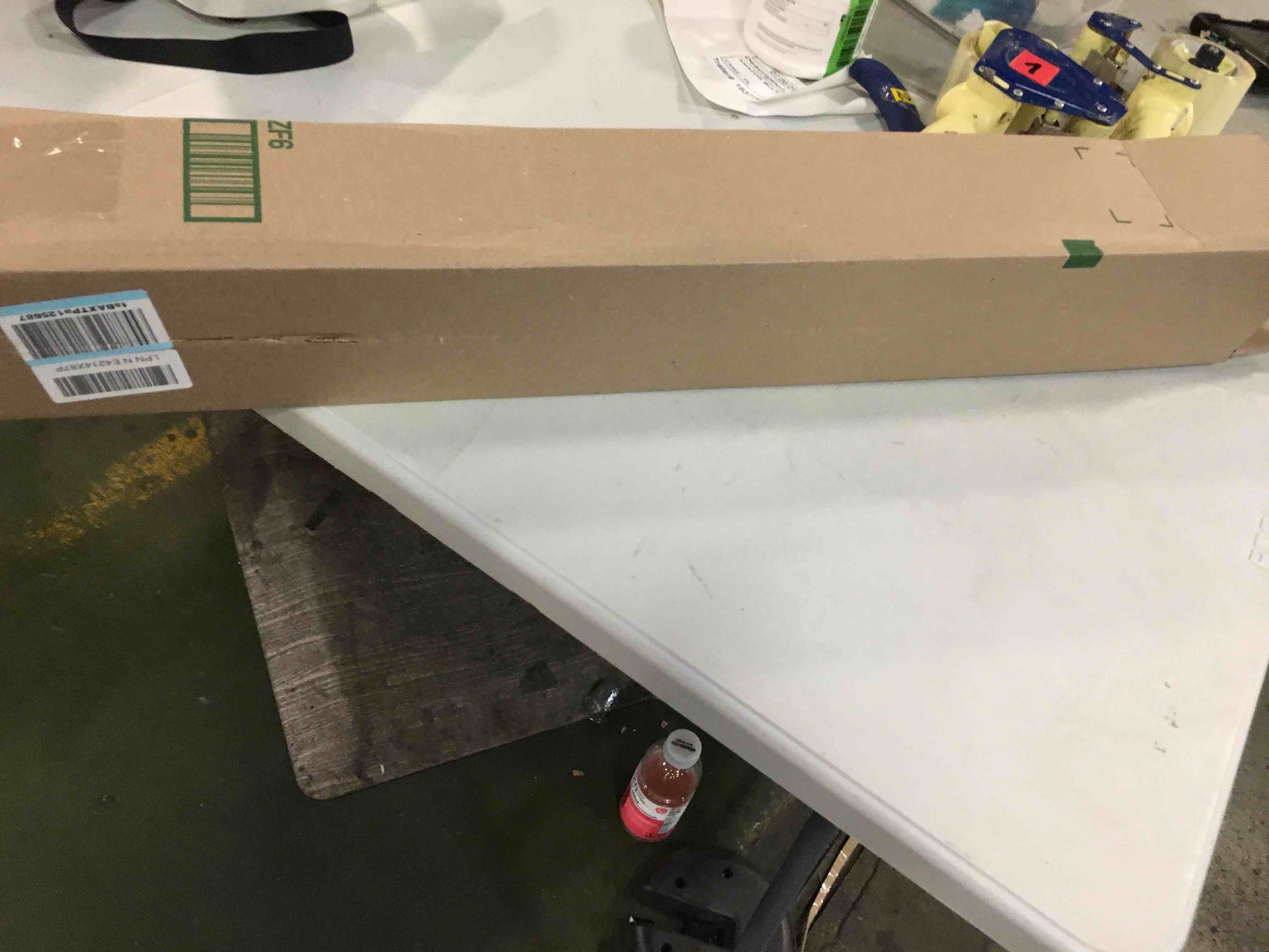 https://s3.amazonaws.com/lotting-images-prod/bidfta/GRN6675539_1722466536279.jpeg