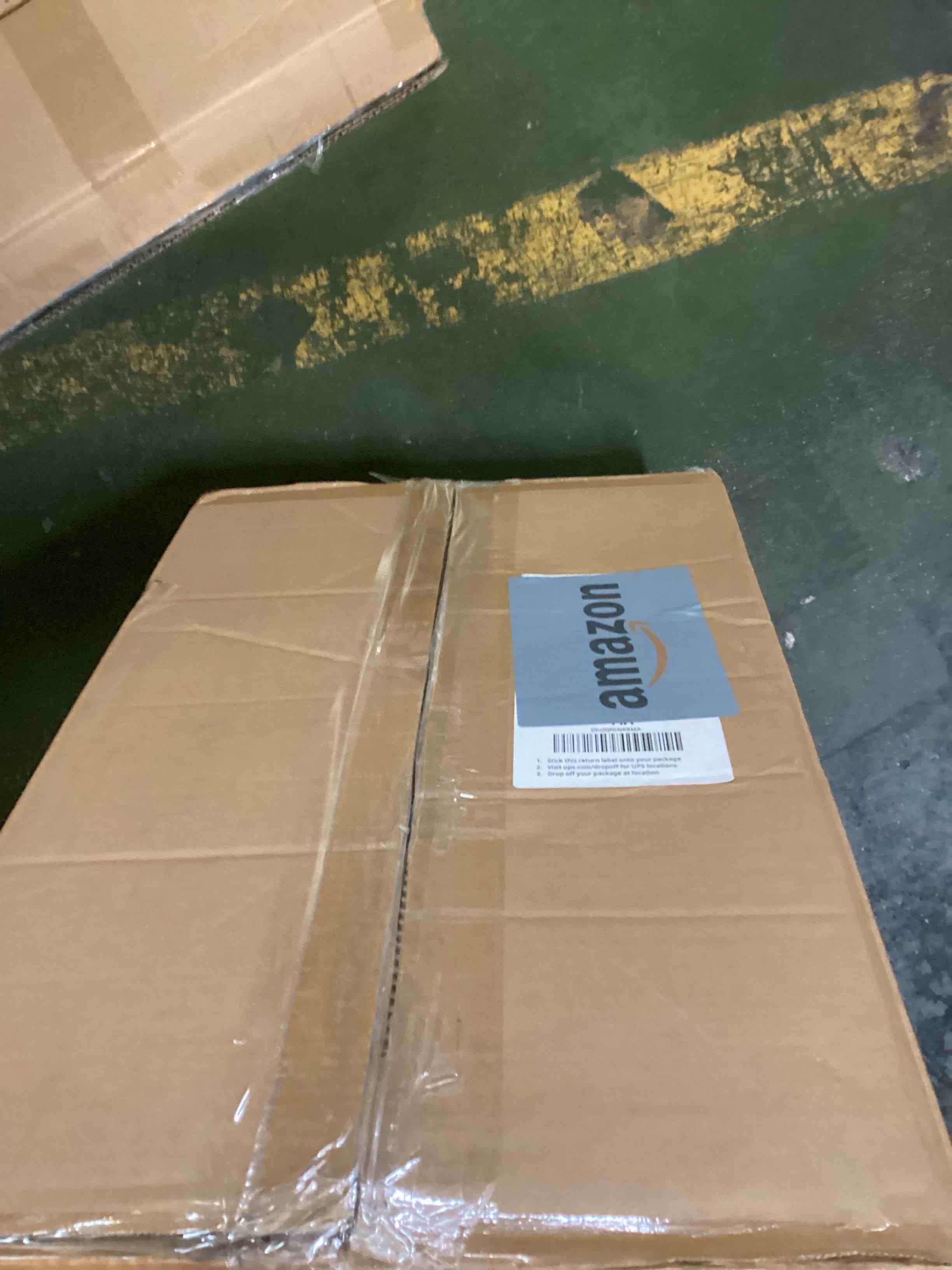 https://s3.amazonaws.com/lotting-images-prod/bidfta/GRN6675866_1722542087743.jpeg
