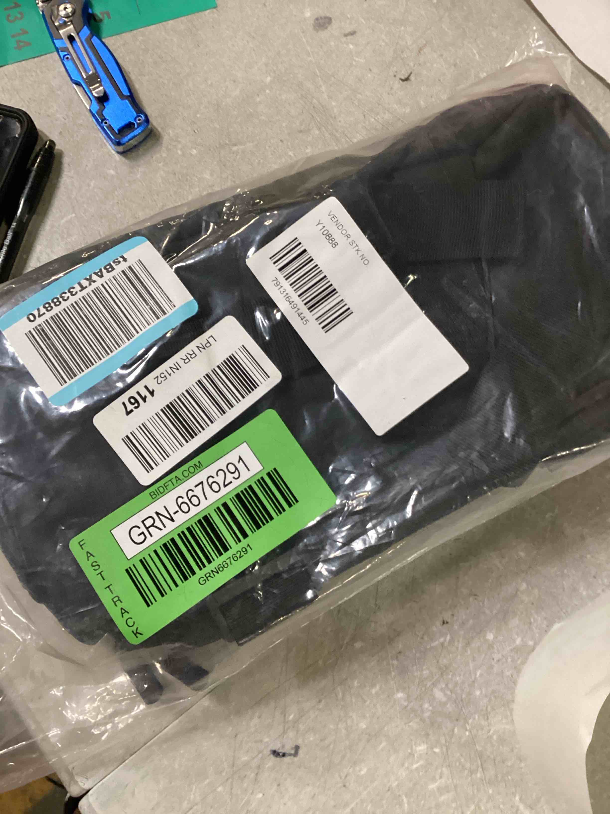 https://s3.amazonaws.com/lotting-images-prod/bidfta/GRN6676291_1722888699315.jpeg