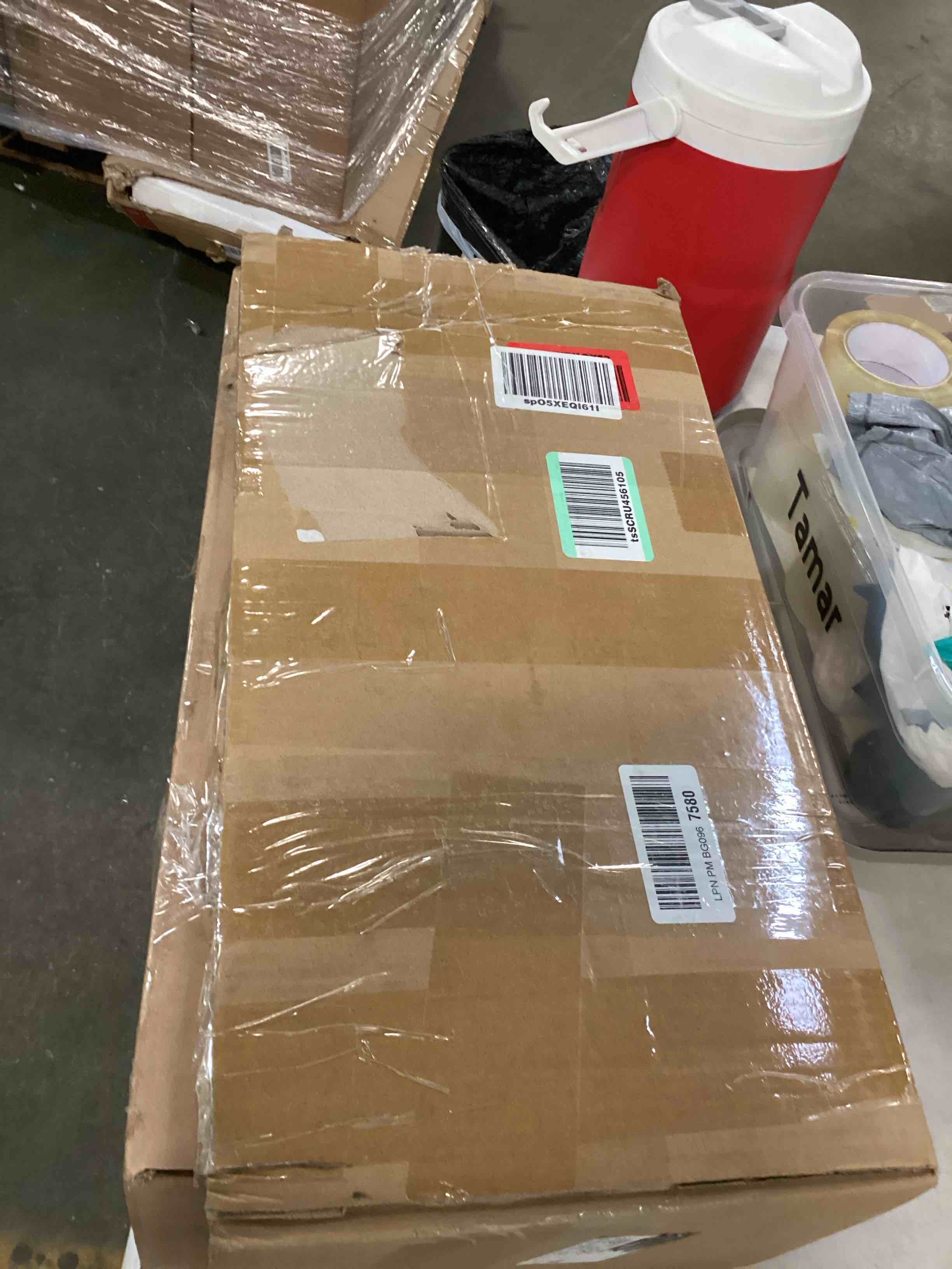 https://s3.amazonaws.com/lotting-images-prod/bidfta/GRN6676420_1723034425625.jpeg