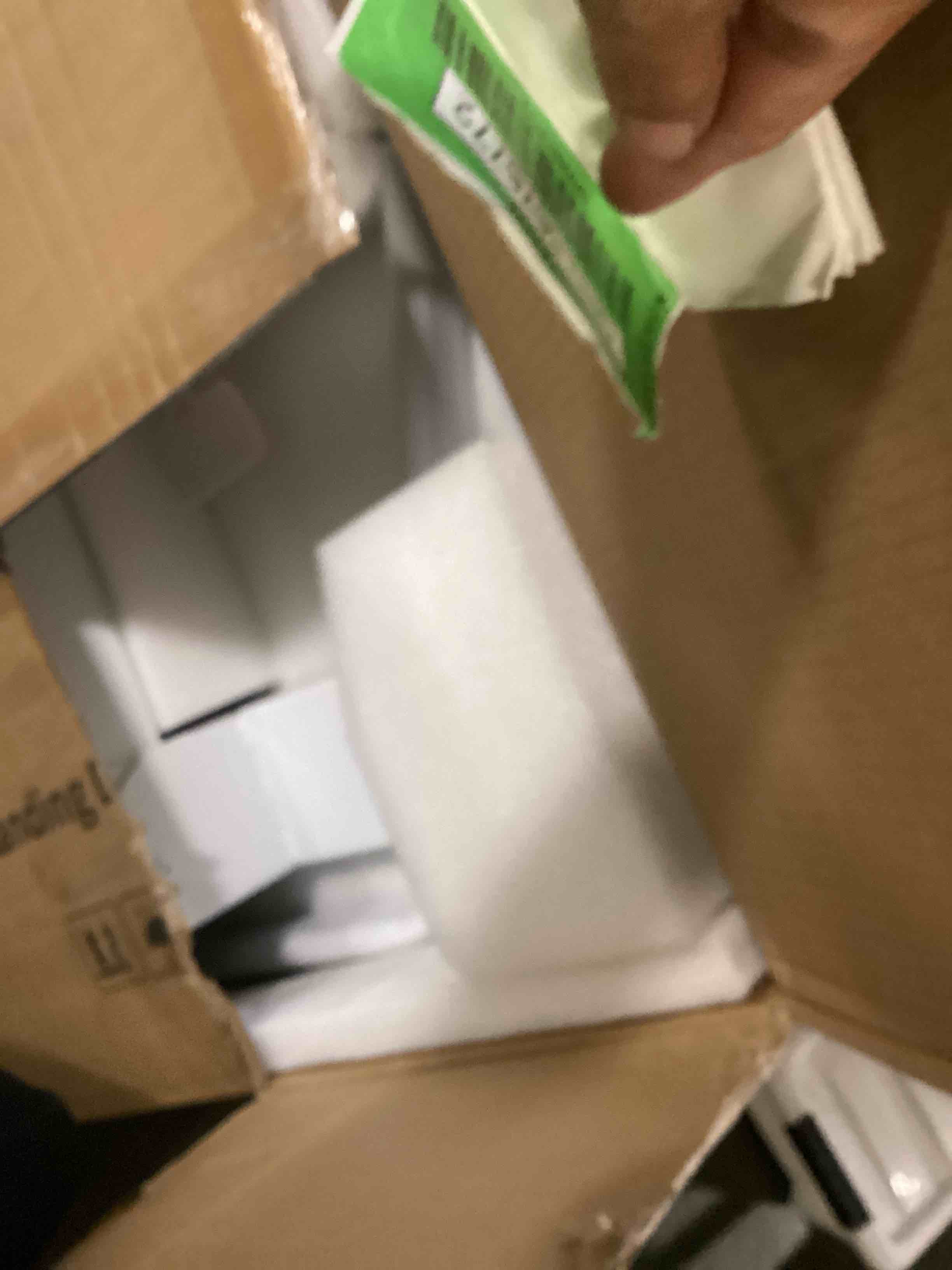 https://s3.amazonaws.com/lotting-images-prod/bidfta/GRN6676772_1723603243961.jpeg