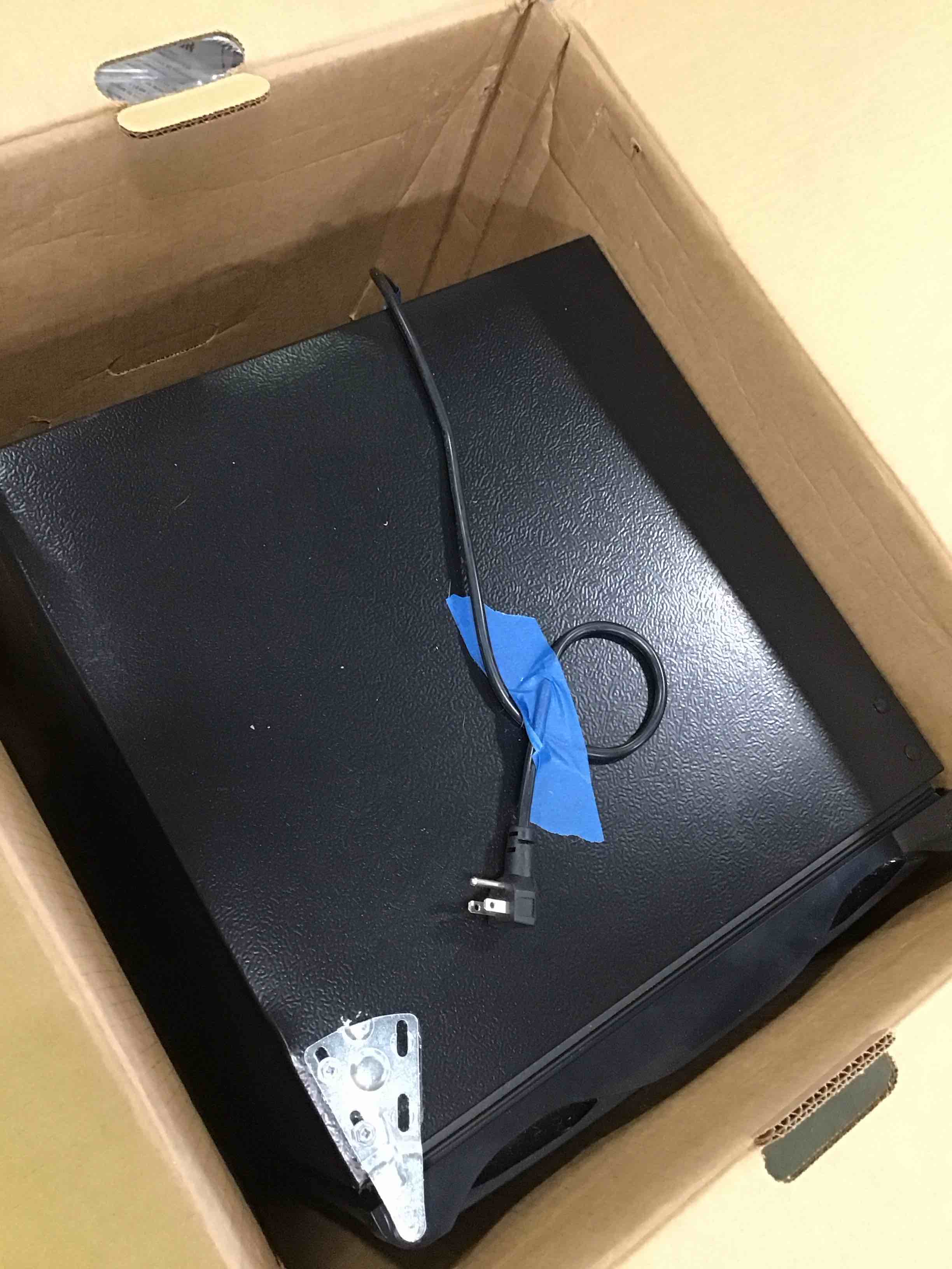https://s3.amazonaws.com/lotting-images-prod/bidfta/GRN6677109_1722528455669.jpeg