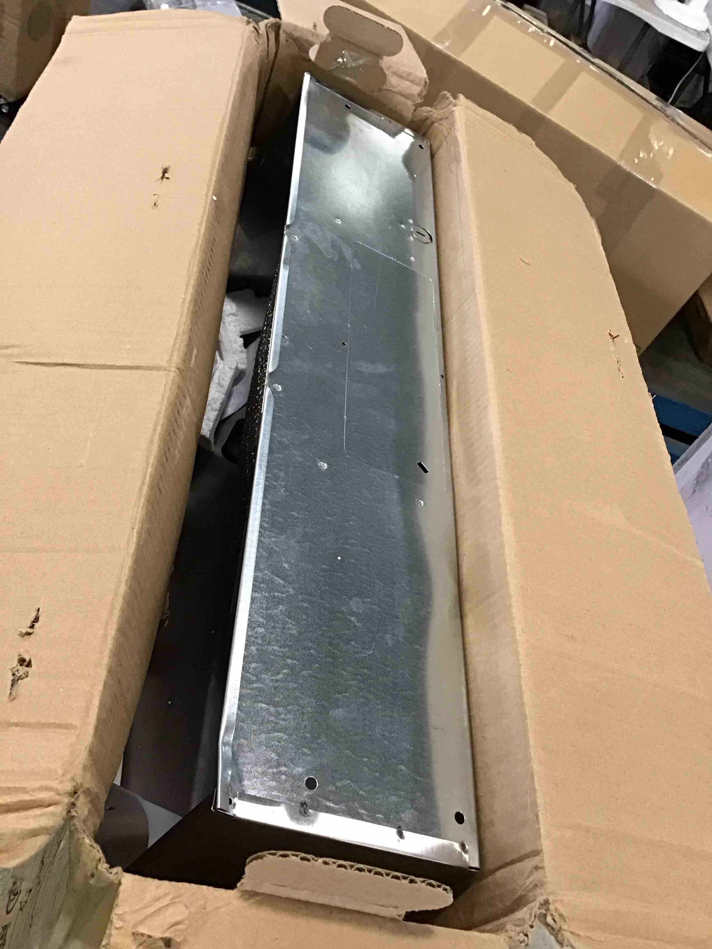 https://s3.amazonaws.com/lotting-images-prod/bidfta/GRN6677149_1722535058015.jpeg