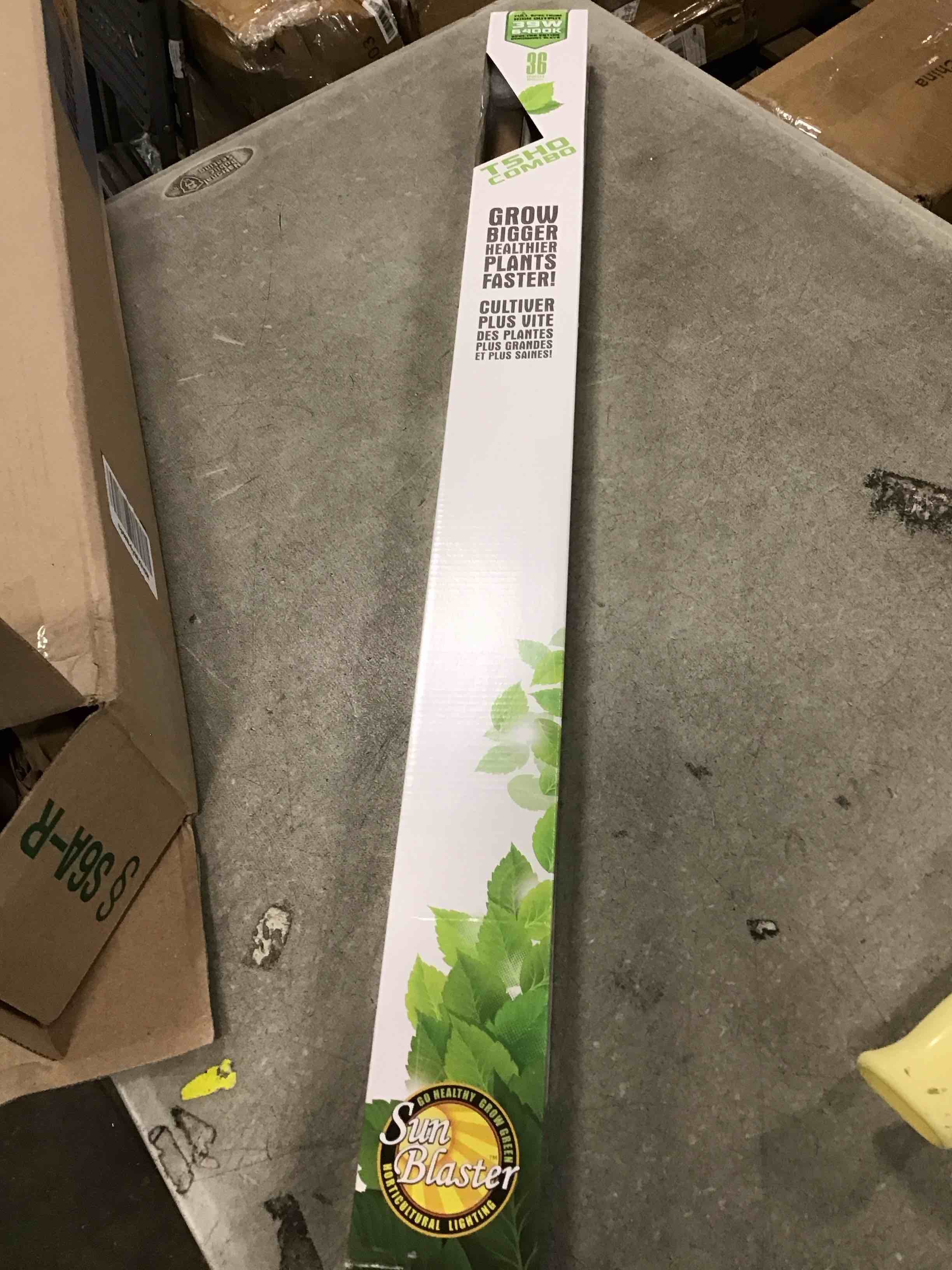 https://s3.amazonaws.com/lotting-images-prod/bidfta/GRN6677270_1722609152917.jpeg