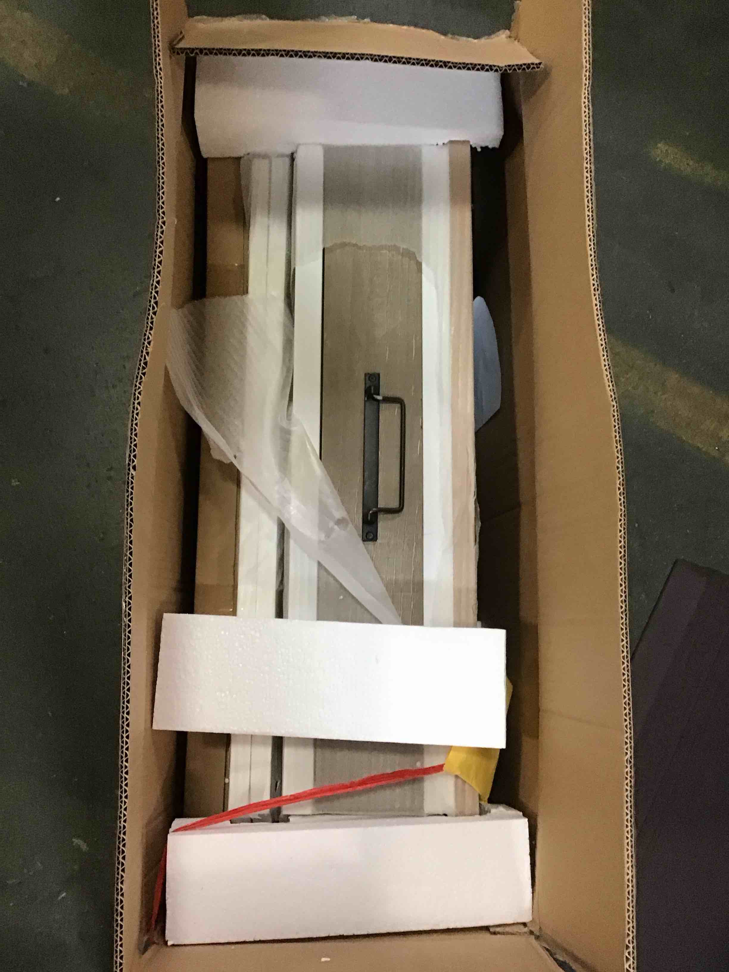 https://s3.amazonaws.com/lotting-images-prod/bidfta/GRN6677876_1723649904635.jpeg