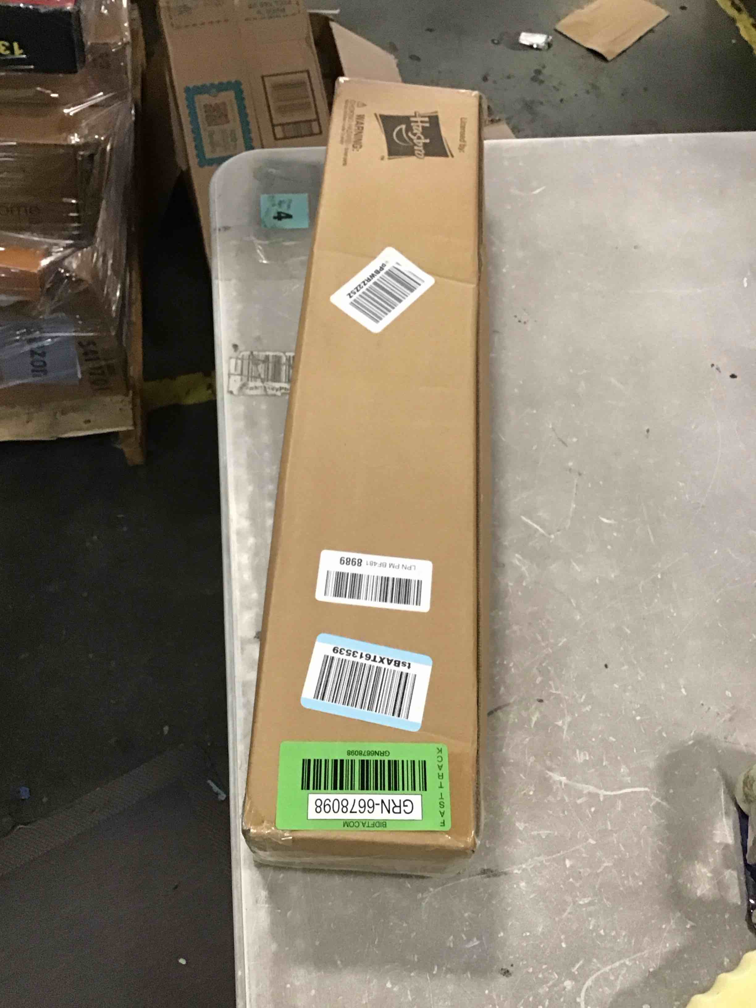 https://s3.amazonaws.com/lotting-images-prod/bidfta/GRN6678098_1723736153721.jpeg