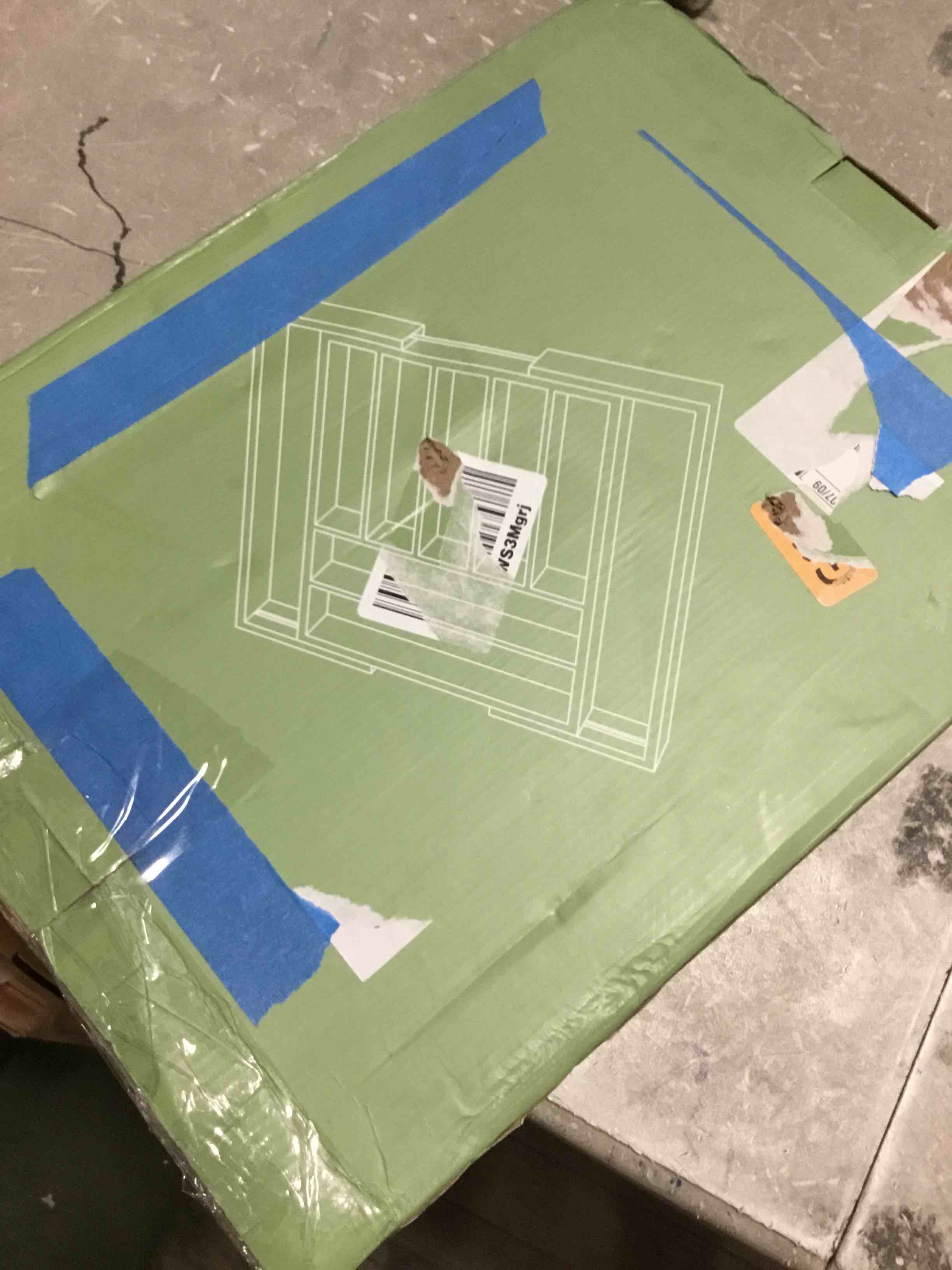 https://s3.amazonaws.com/lotting-images-prod/bidfta/GRN6679069_1722370172237.jpeg
