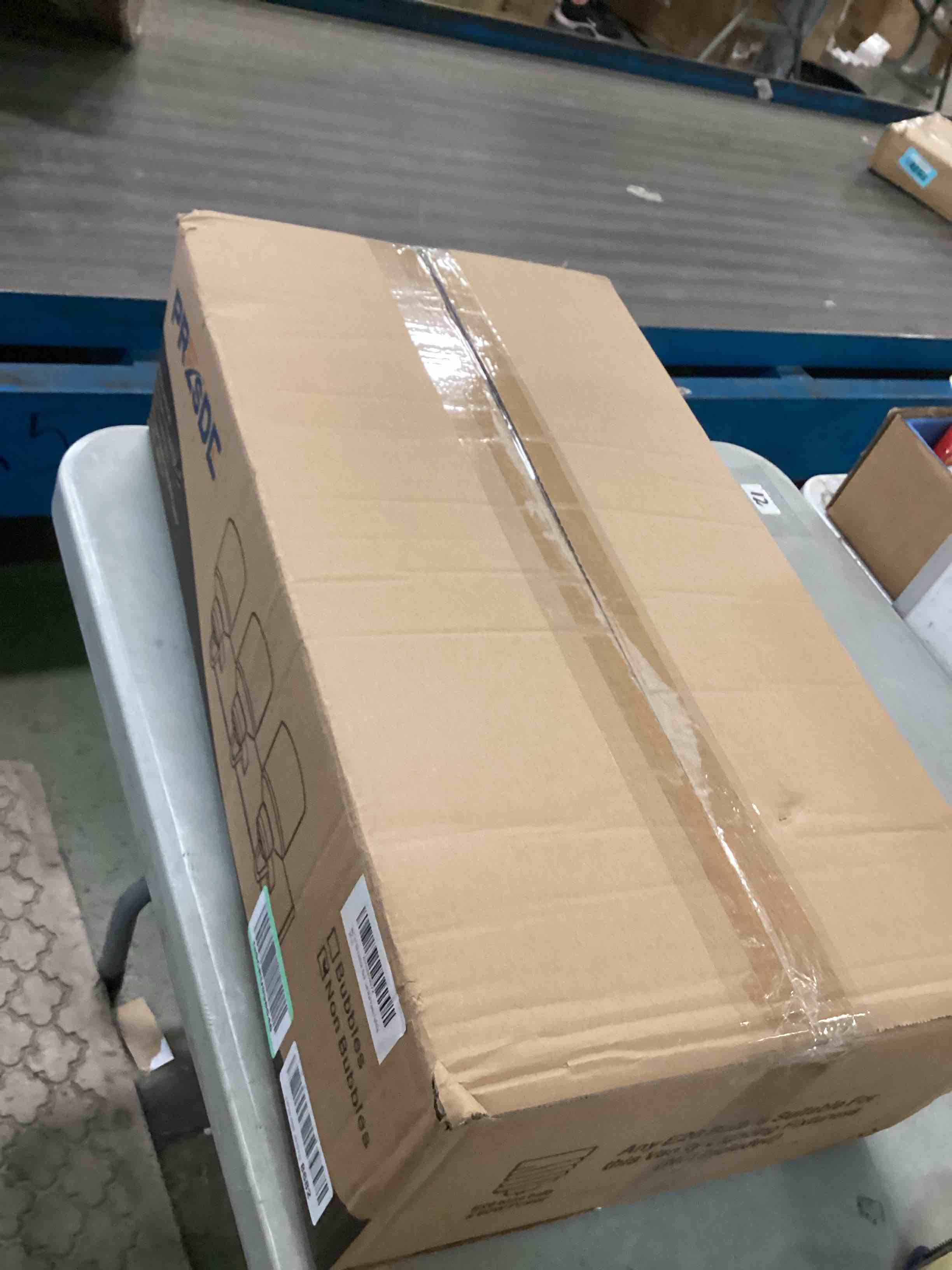 https://s3.amazonaws.com/lotting-images-prod/bidfta/GRN6680197_1719430084333.jpeg