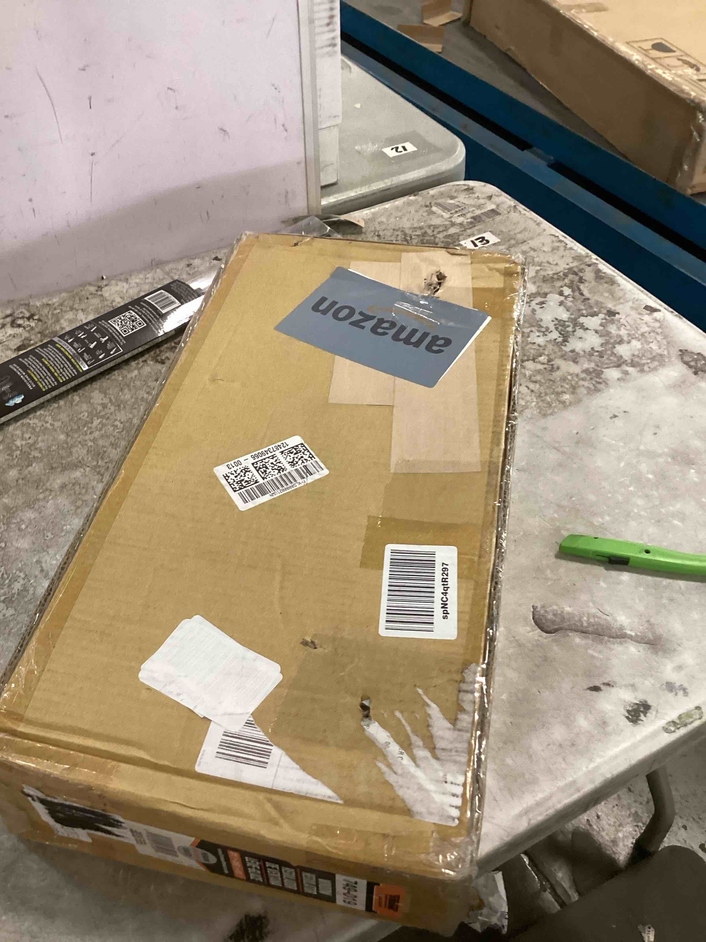 https://s3.amazonaws.com/lotting-images-prod/bidfta/GRN6680247_1719488729824.jpeg