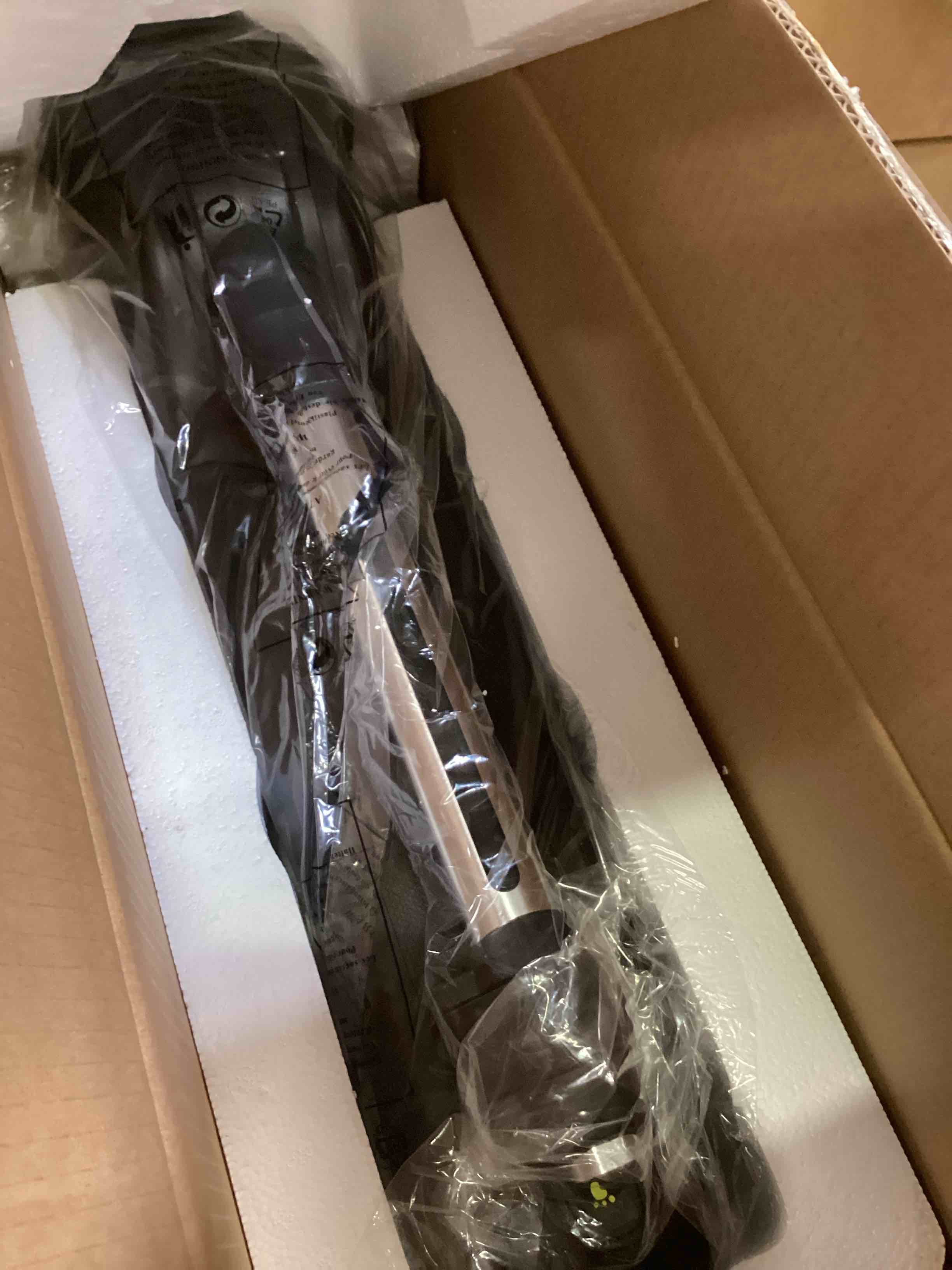 https://s3.amazonaws.com/lotting-images-prod/bidfta/GRN6680711_1719600887546.jpeg