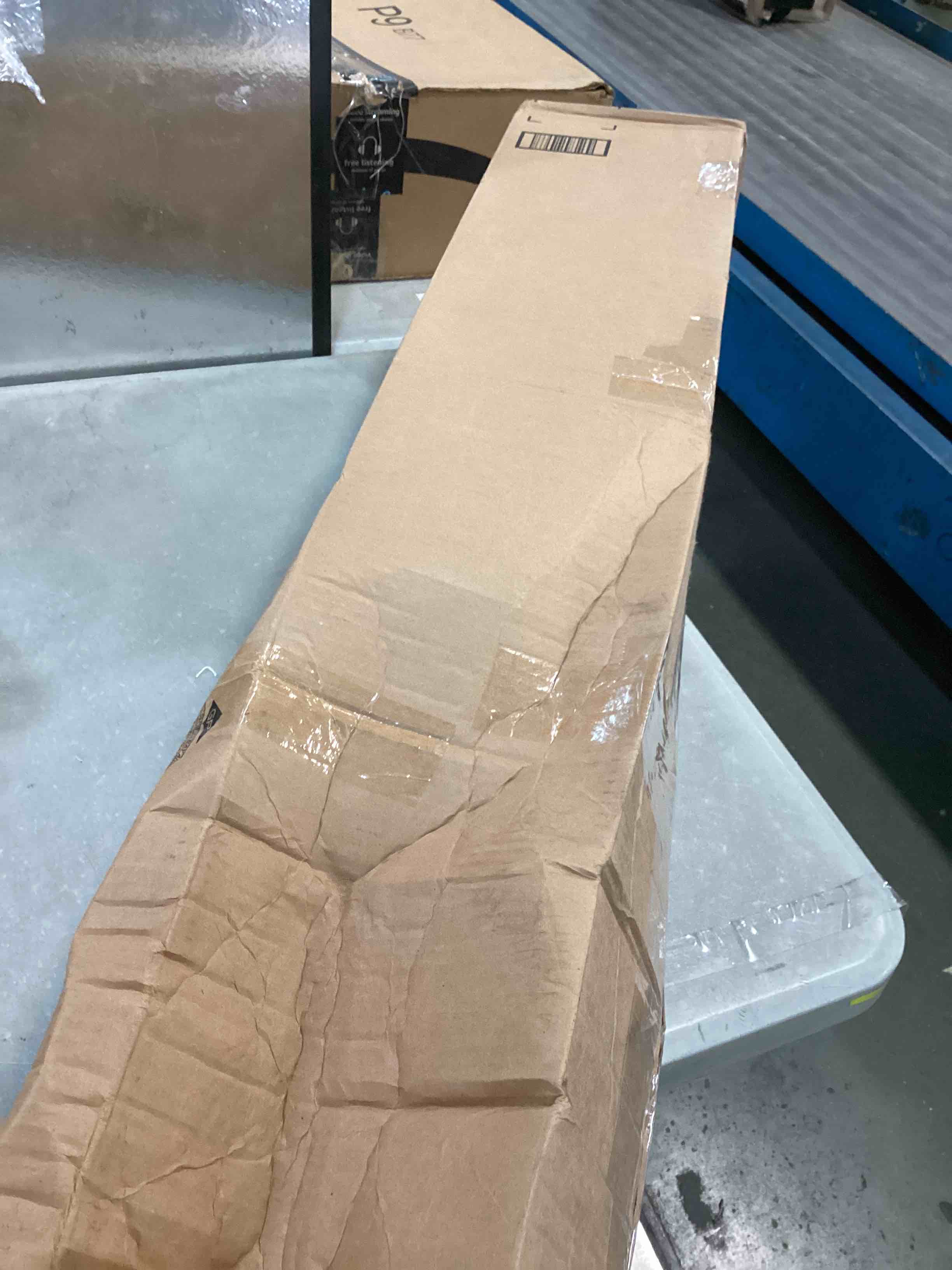 https://s3.amazonaws.com/lotting-images-prod/bidfta/GRN6680816_1719841870464.jpeg