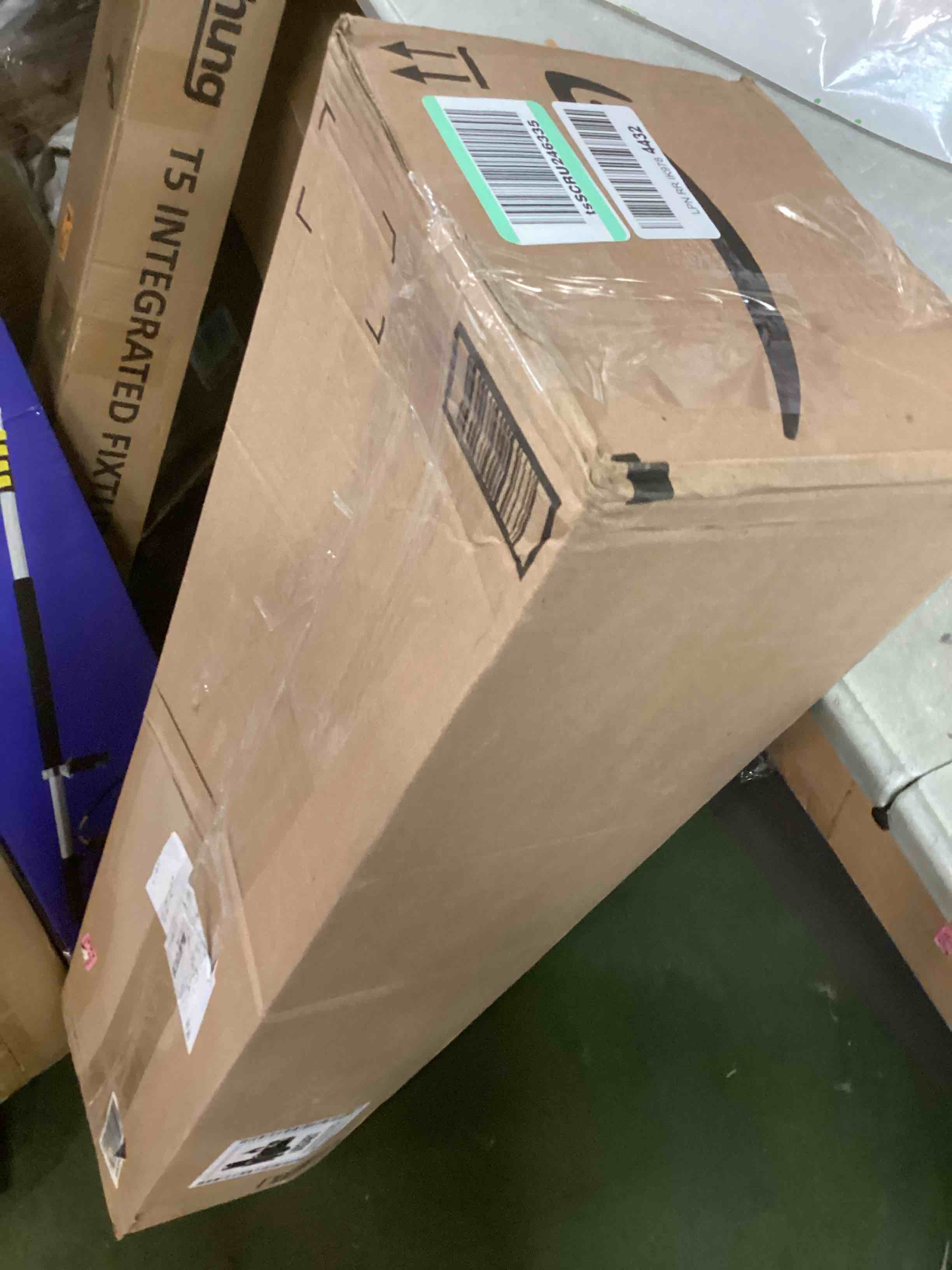 https://s3.amazonaws.com/lotting-images-prod/bidfta/GRN6681906_1719426009293.jpeg