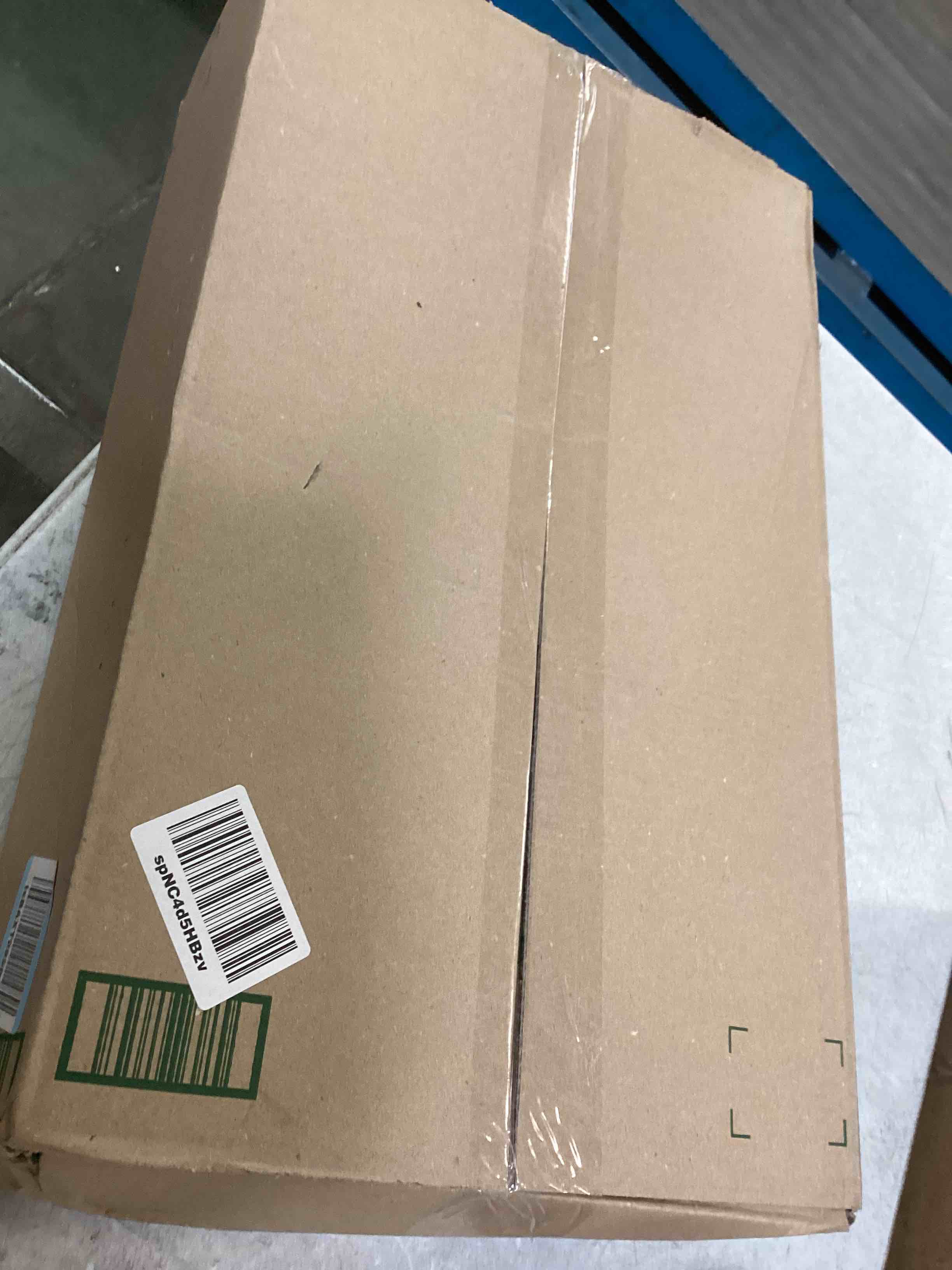 https://s3.amazonaws.com/lotting-images-prod/bidfta/GRN6682213_1719504416994.jpeg