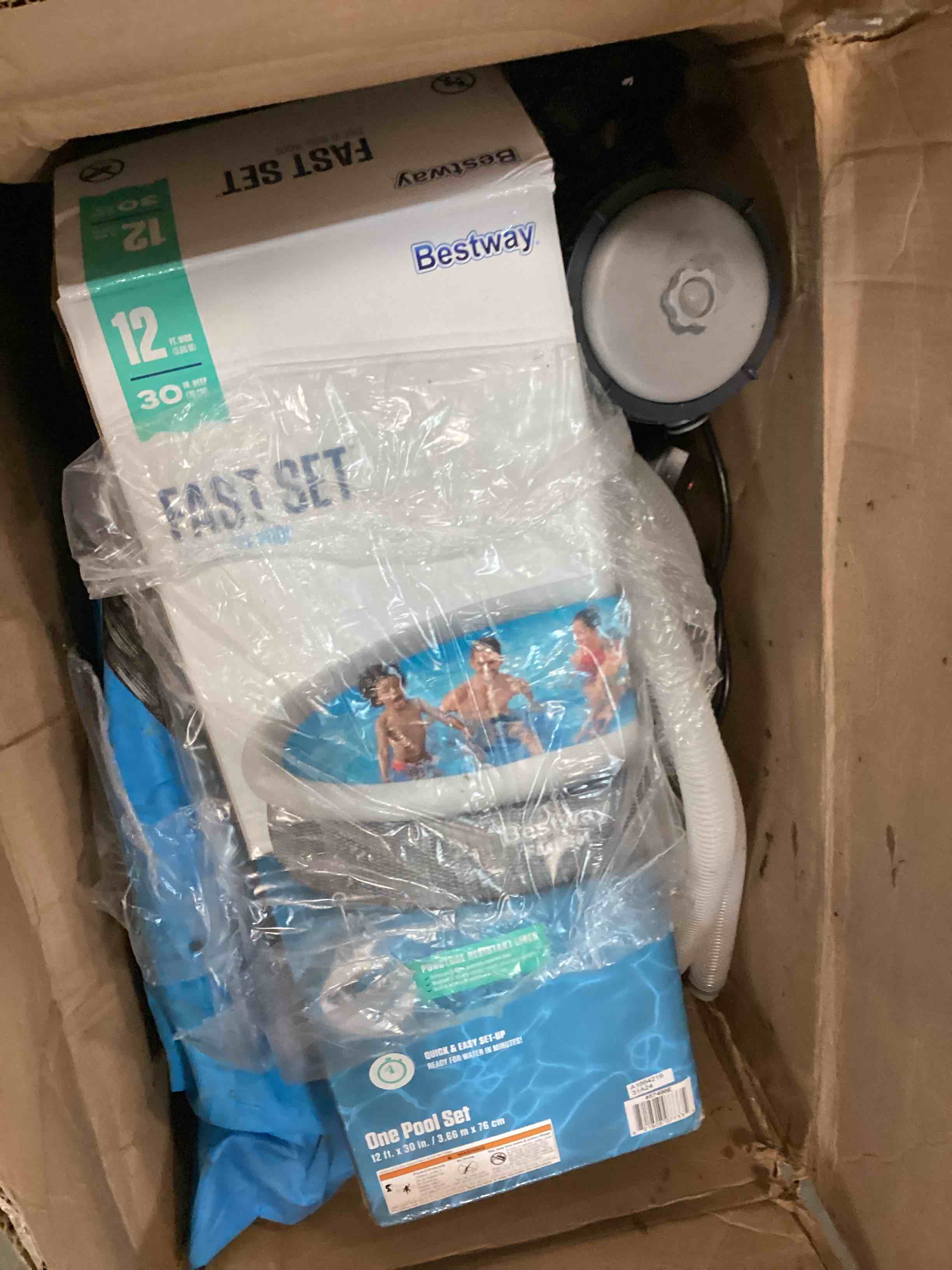 https://s3.amazonaws.com/lotting-images-prod/bidfta/GRN6683210_1720623701493.jpeg