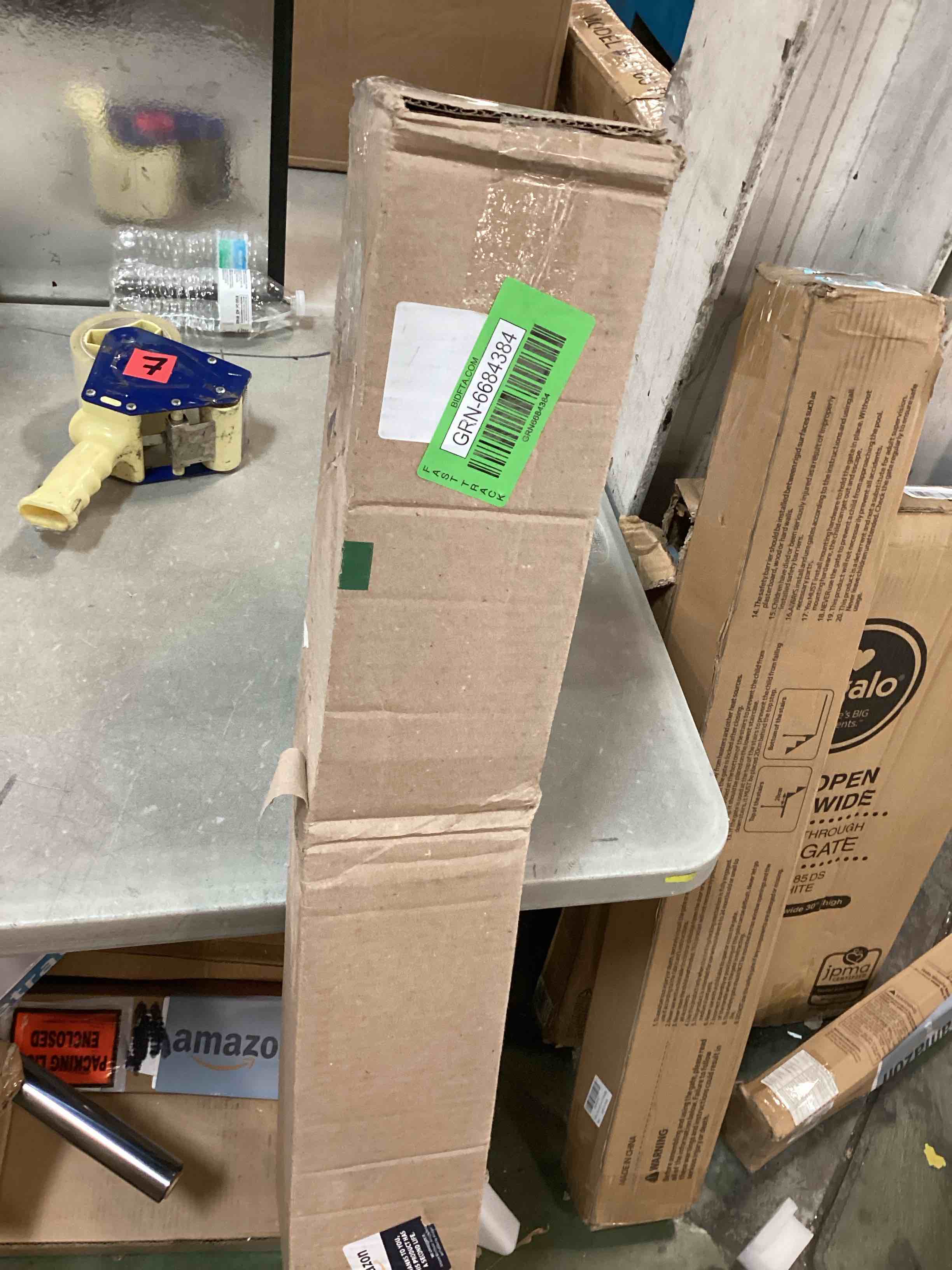 https://s3.amazonaws.com/lotting-images-prod/bidfta/GRN6684384_1721072590989.jpeg